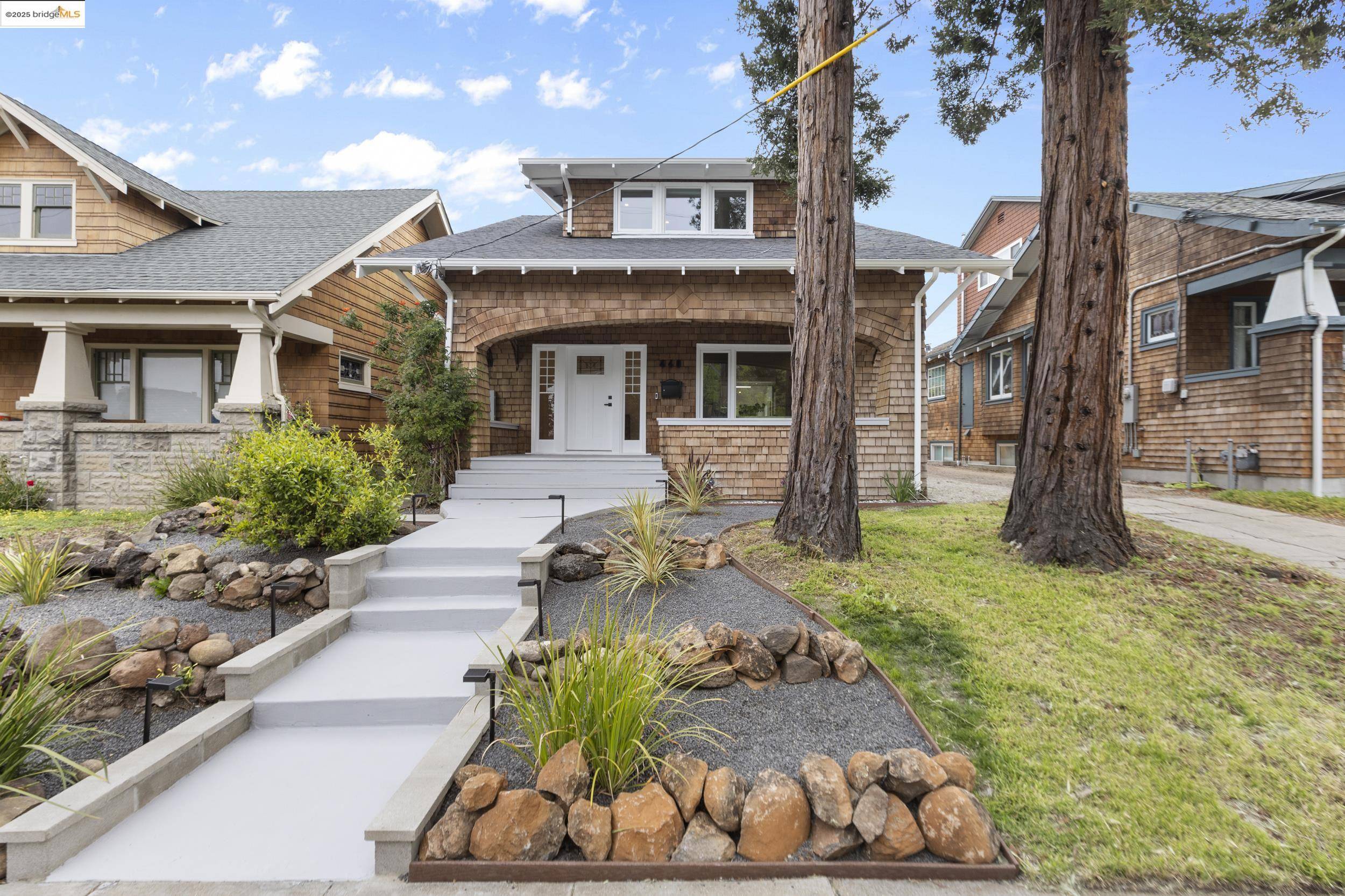 Oakland, CA 94618,440 Hudson St