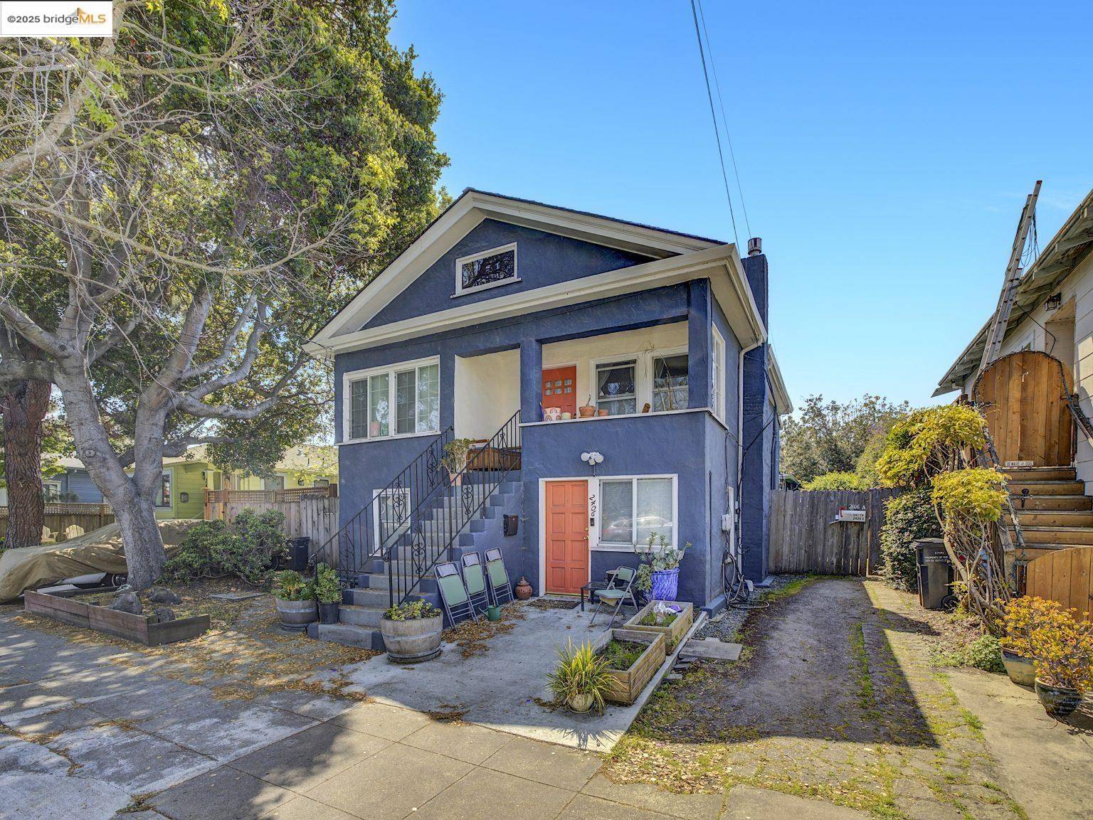 Berkeley, CA 94710,2406 10Th St