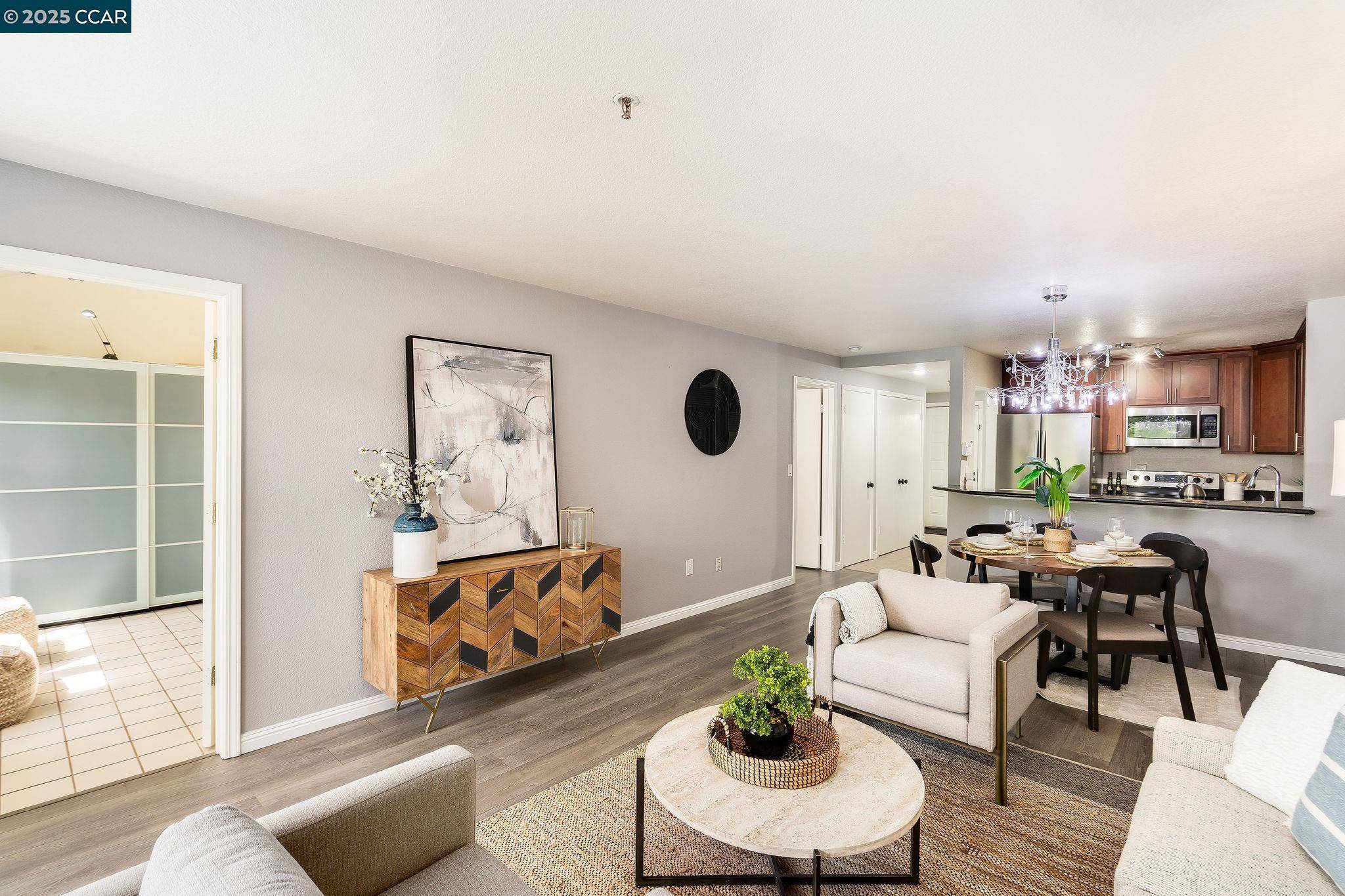Walnut Creek, CA 94595,1722 S Villa Way