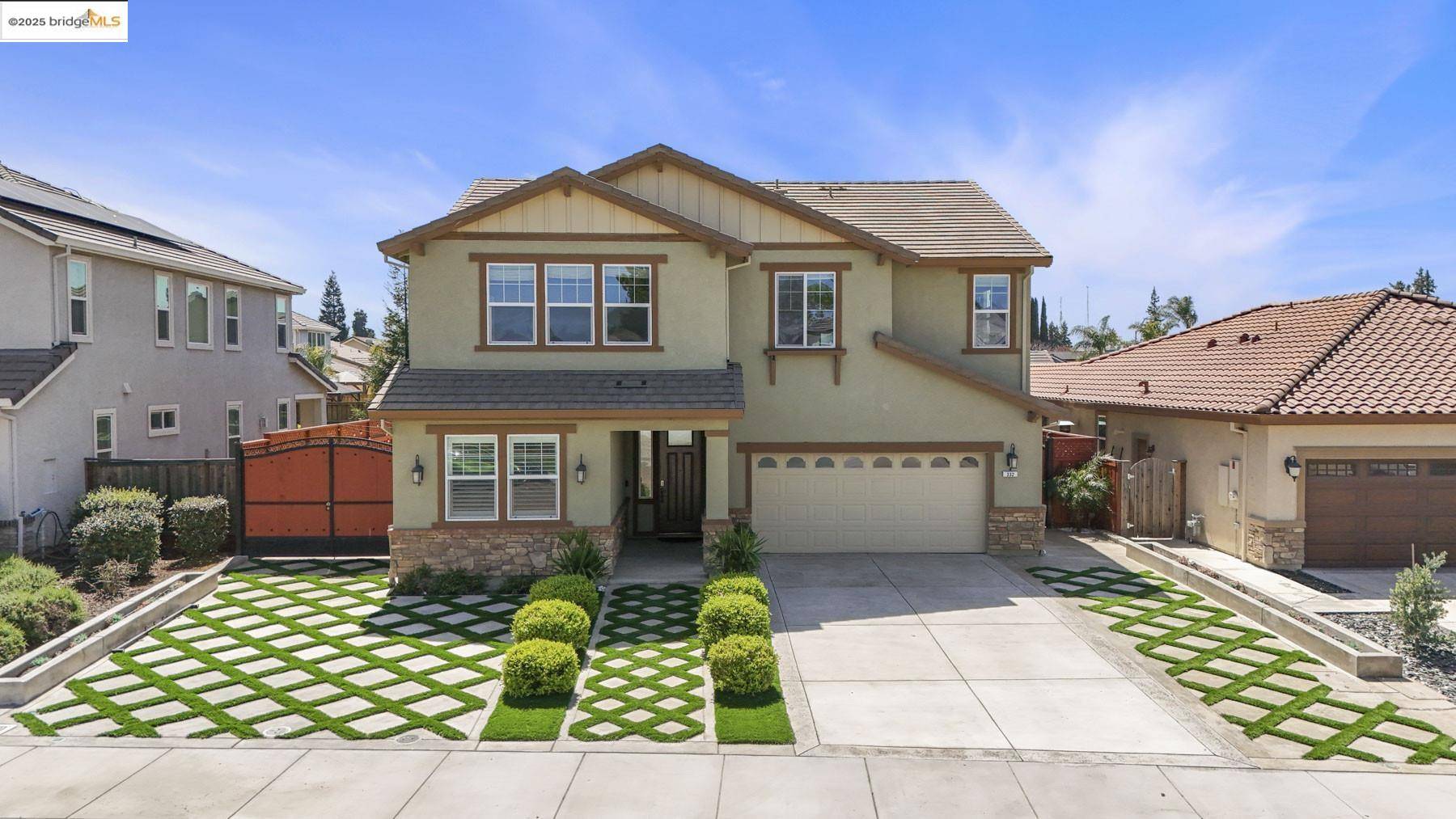 Ripon, CA 95366,332 Franklin LN