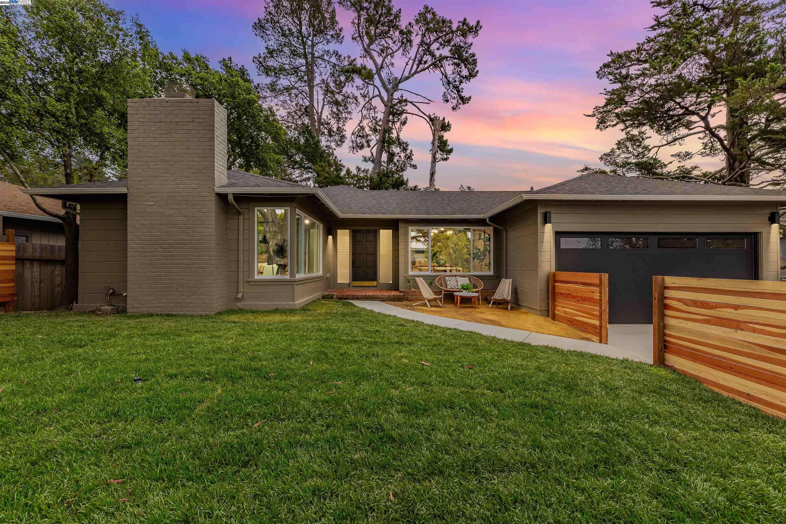 Oakland, CA 94611,6470 Ascot Dr