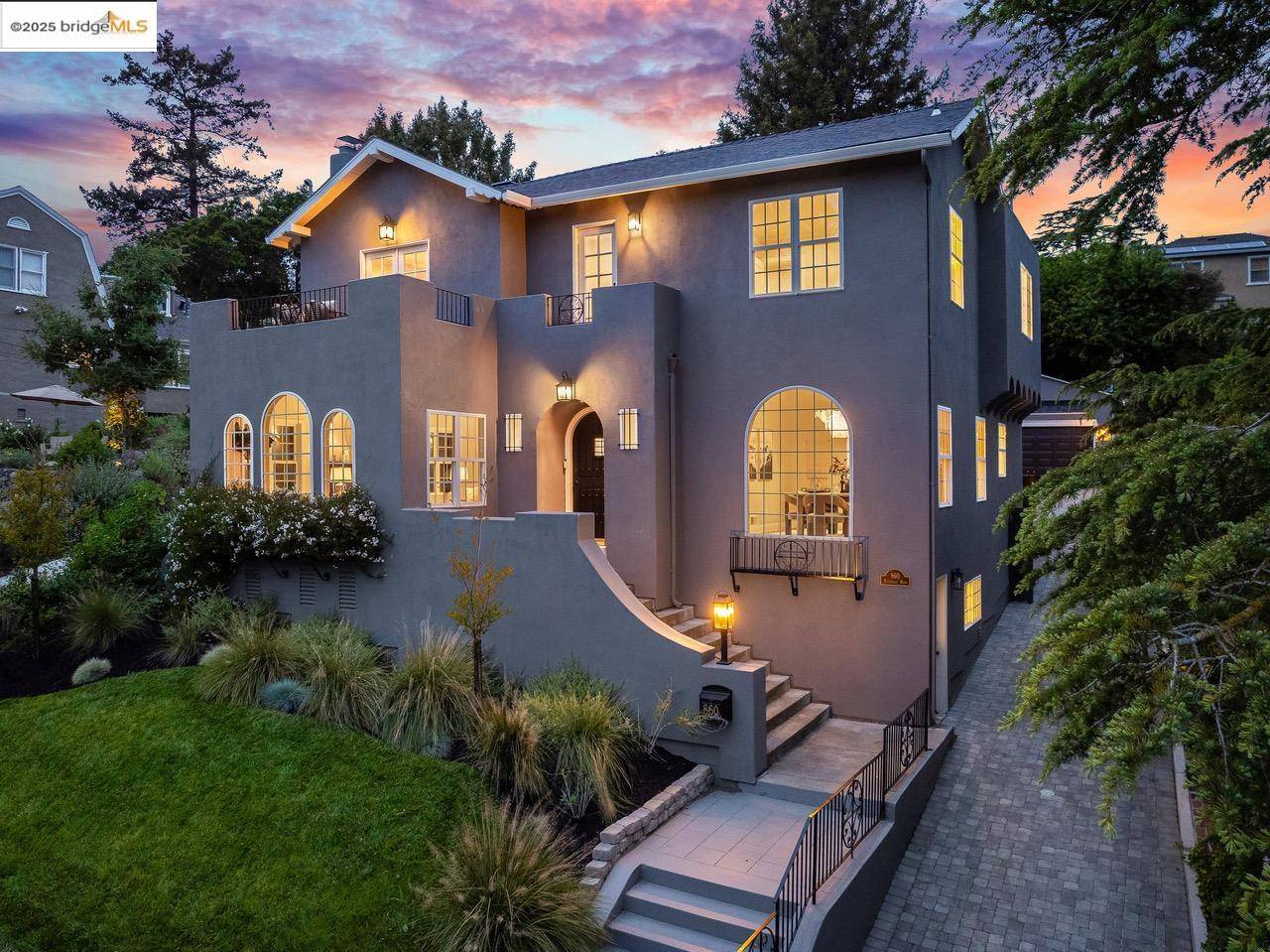 Oakland, CA 94610,860 Northvale Road