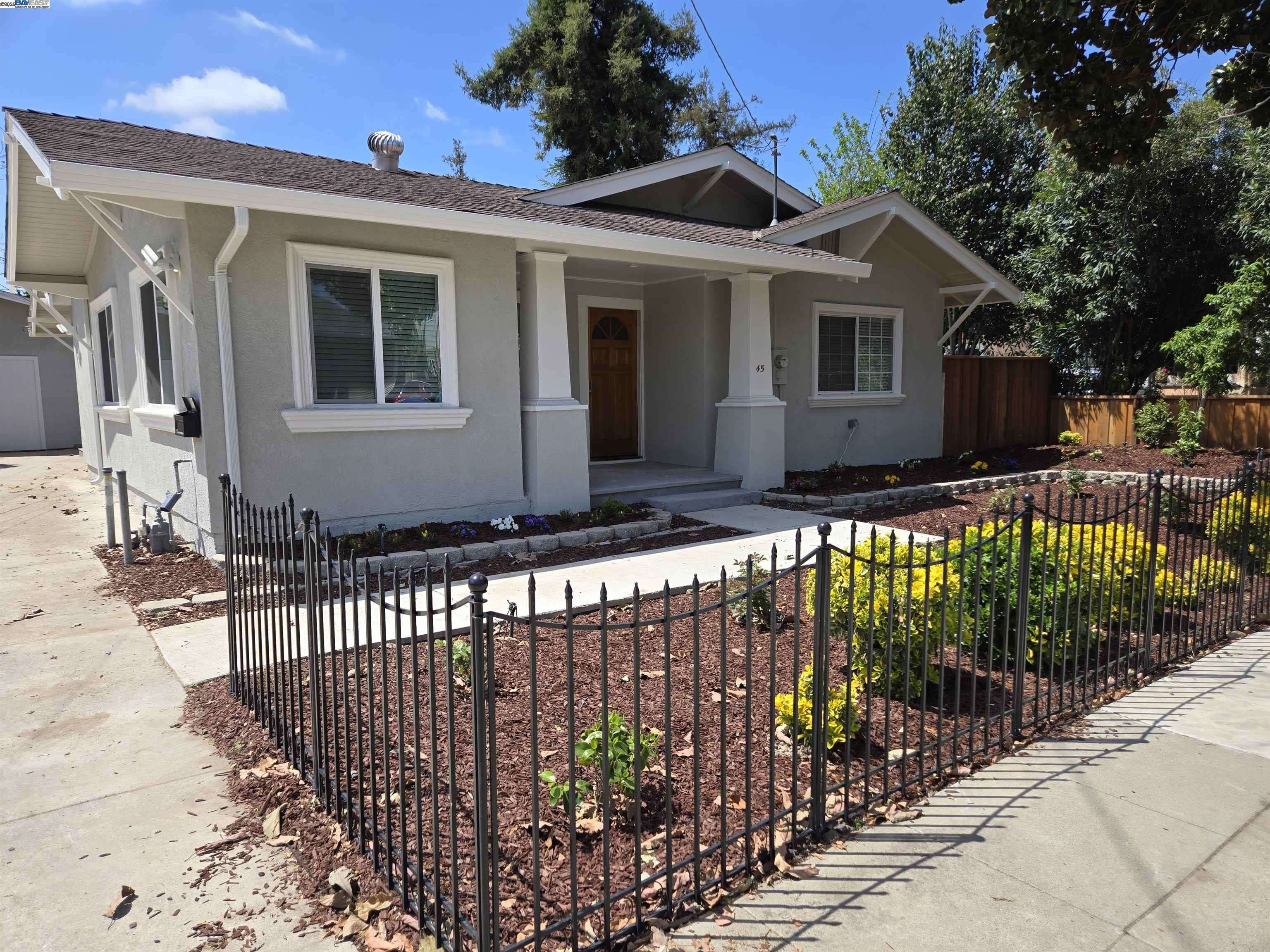 San Jose, CA 95116,45 S 20Th St