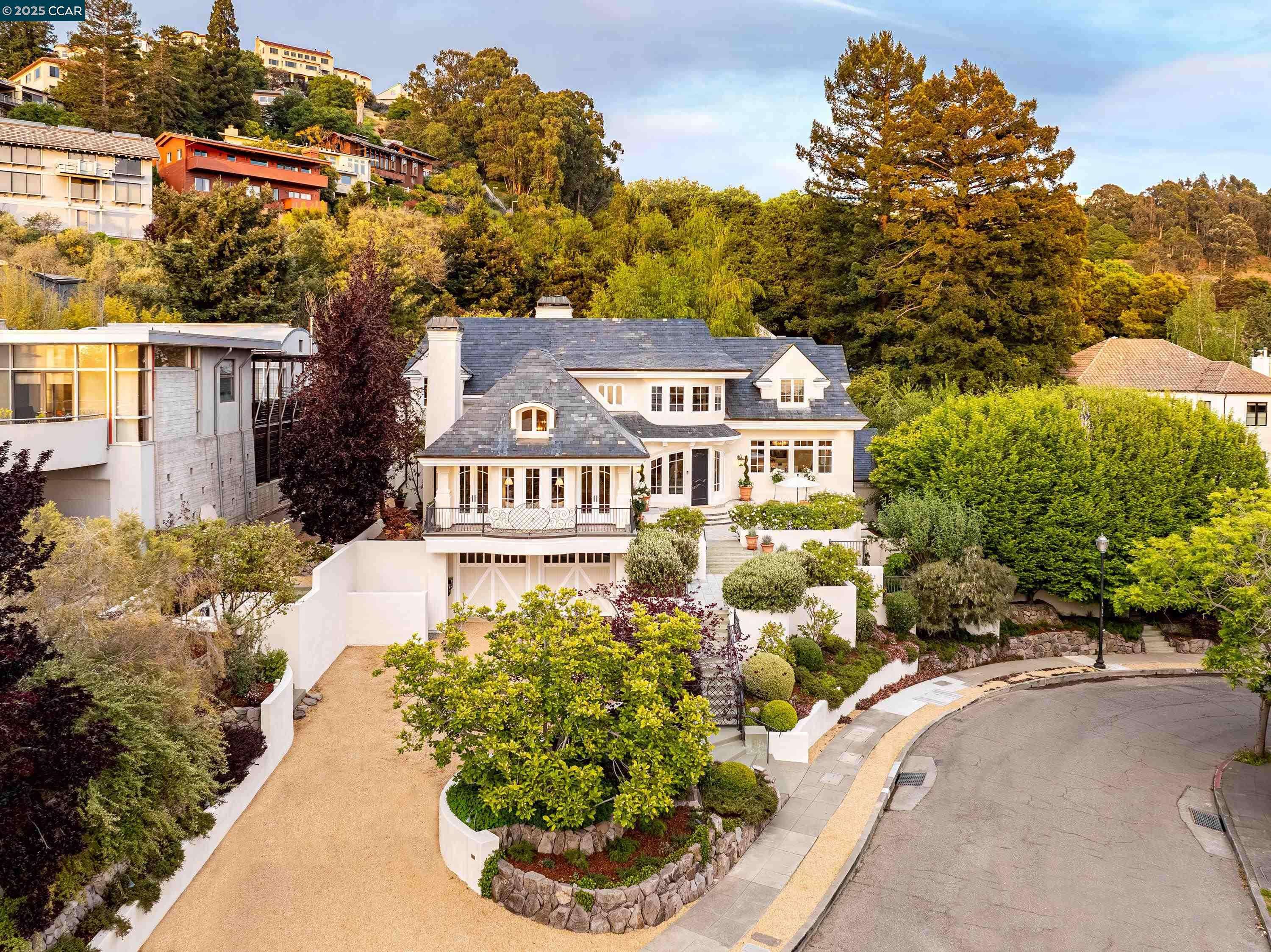 Berkeley, CA 94705,32 Vicente Rd