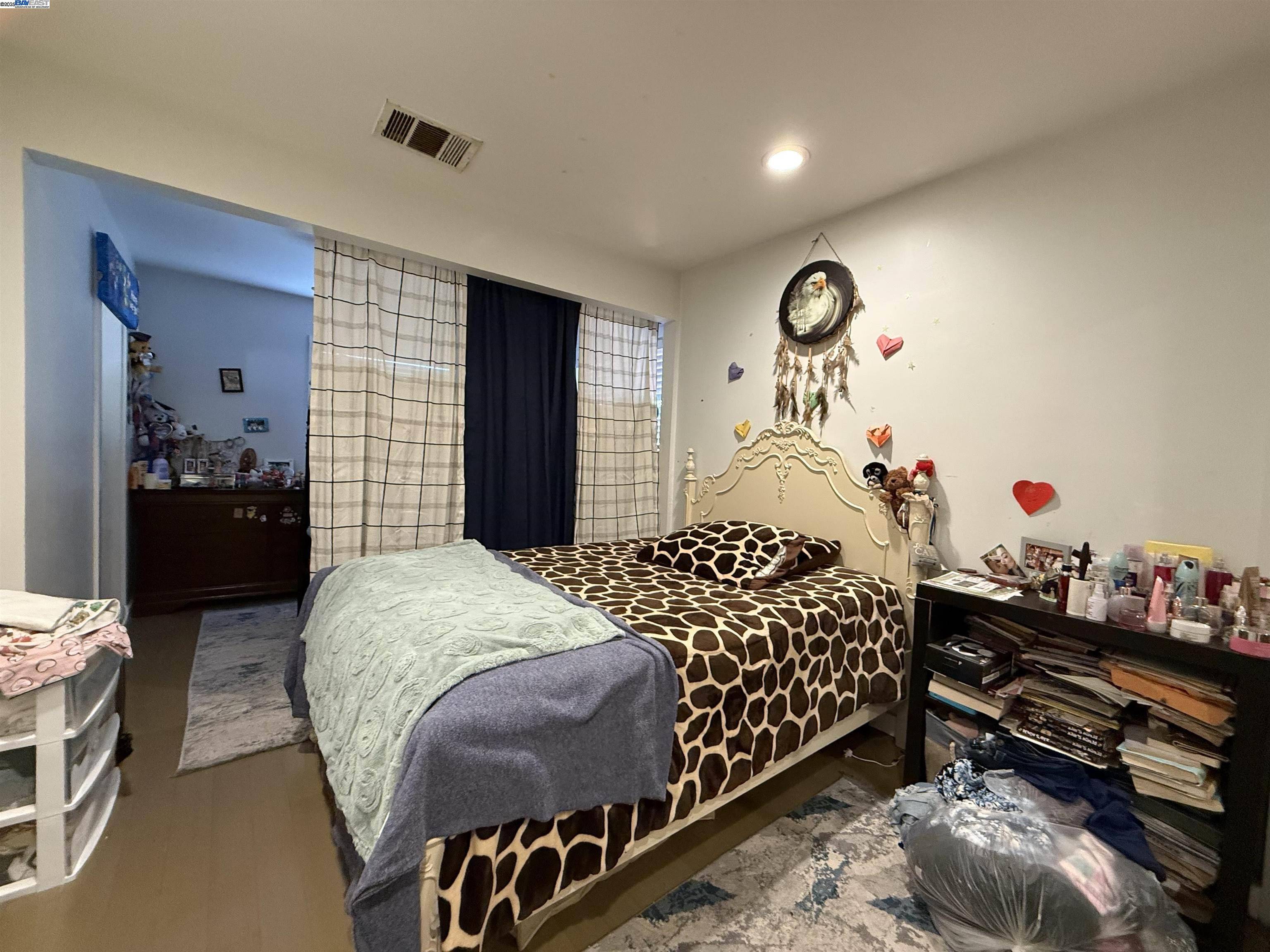 San Pablo, CA 94806,2943 14th Street
