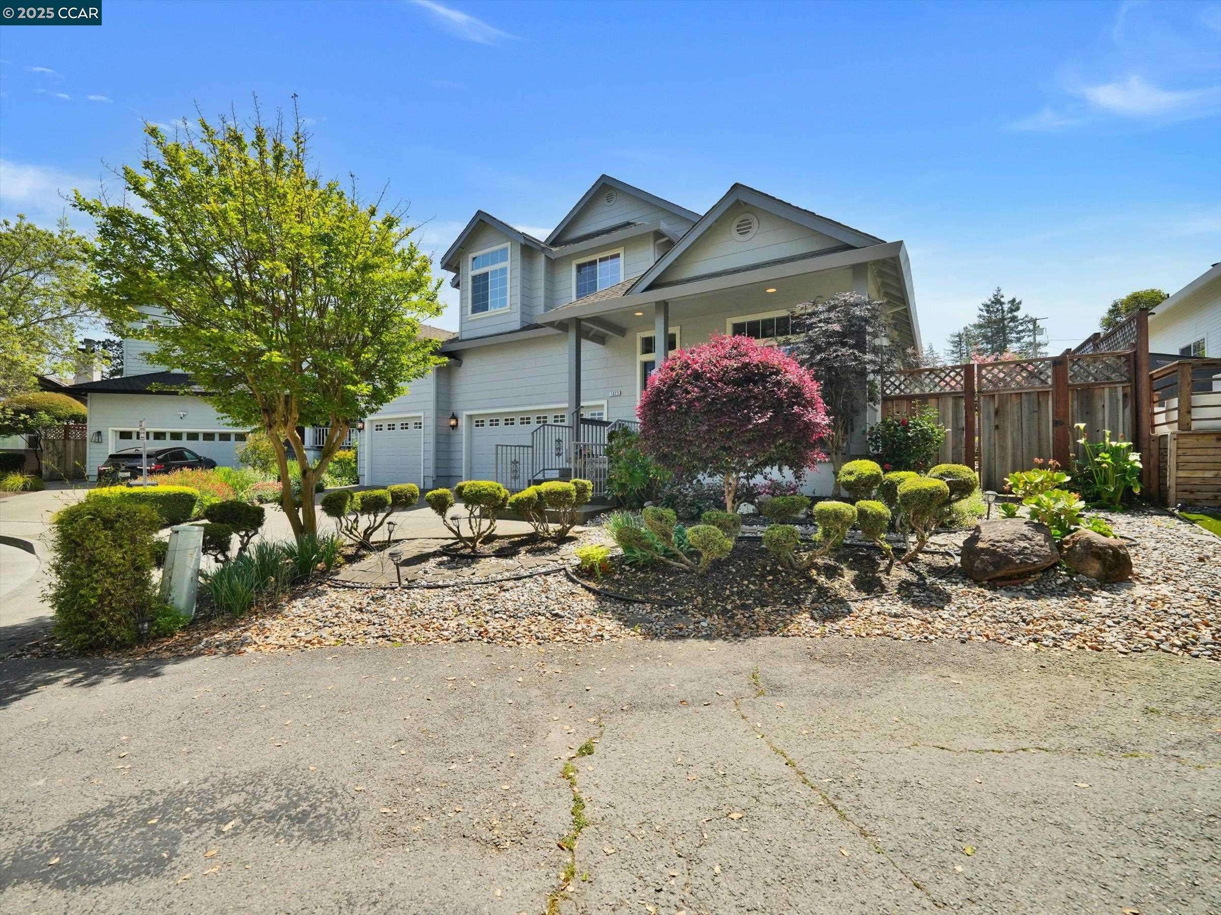 Petaluma, CA 94952,1023 Gailinda Ct
