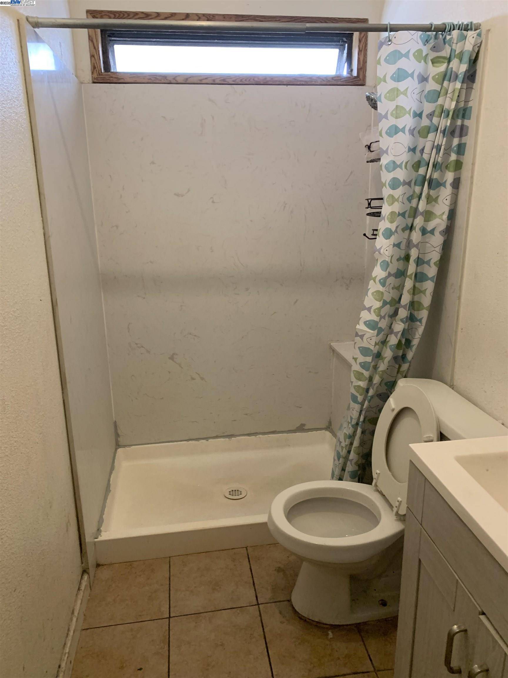 Oakland, CA 94603,9656 D St