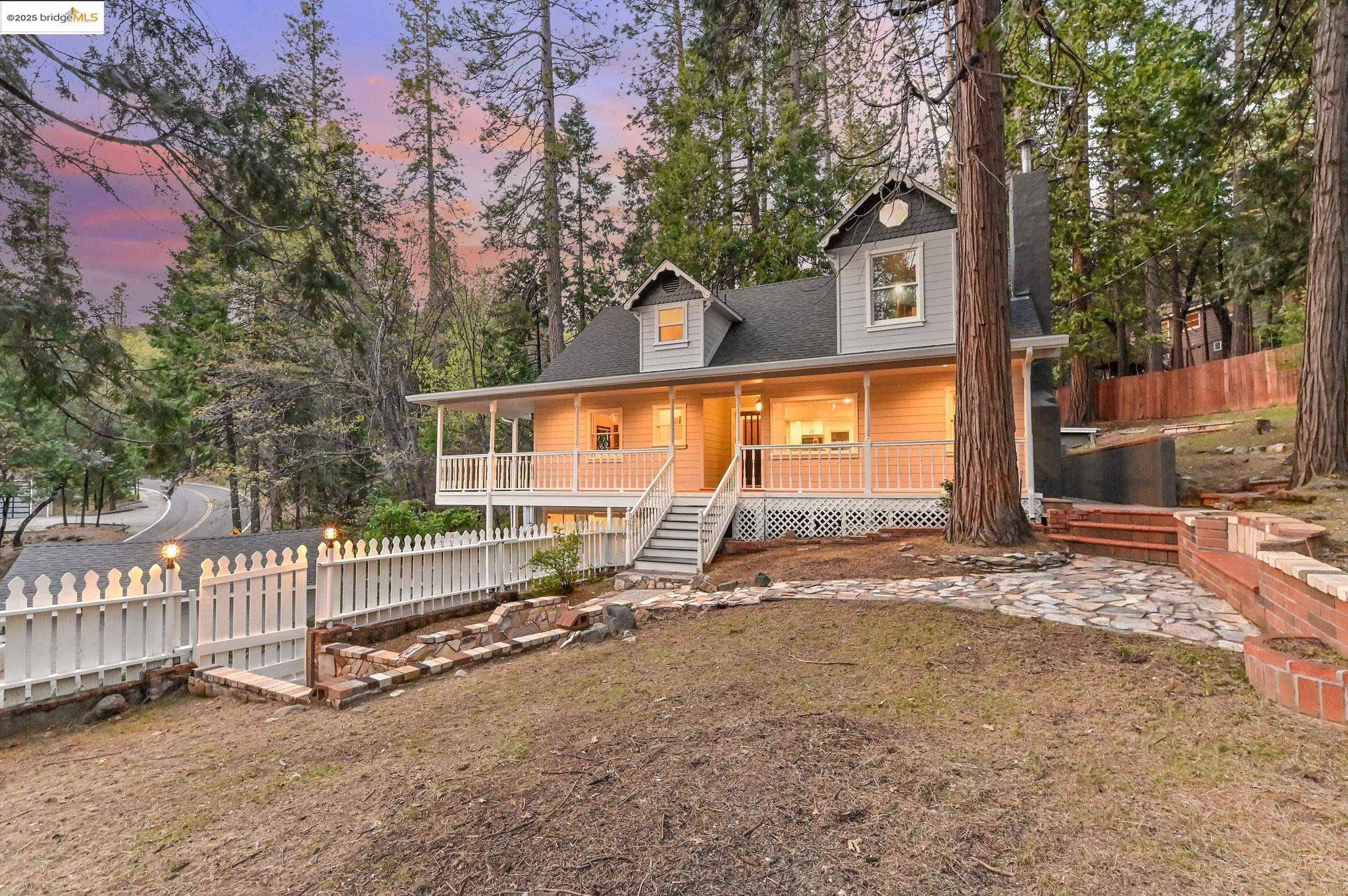 Twain Harte, CA 95383,23289 Joaquin Gully Rd