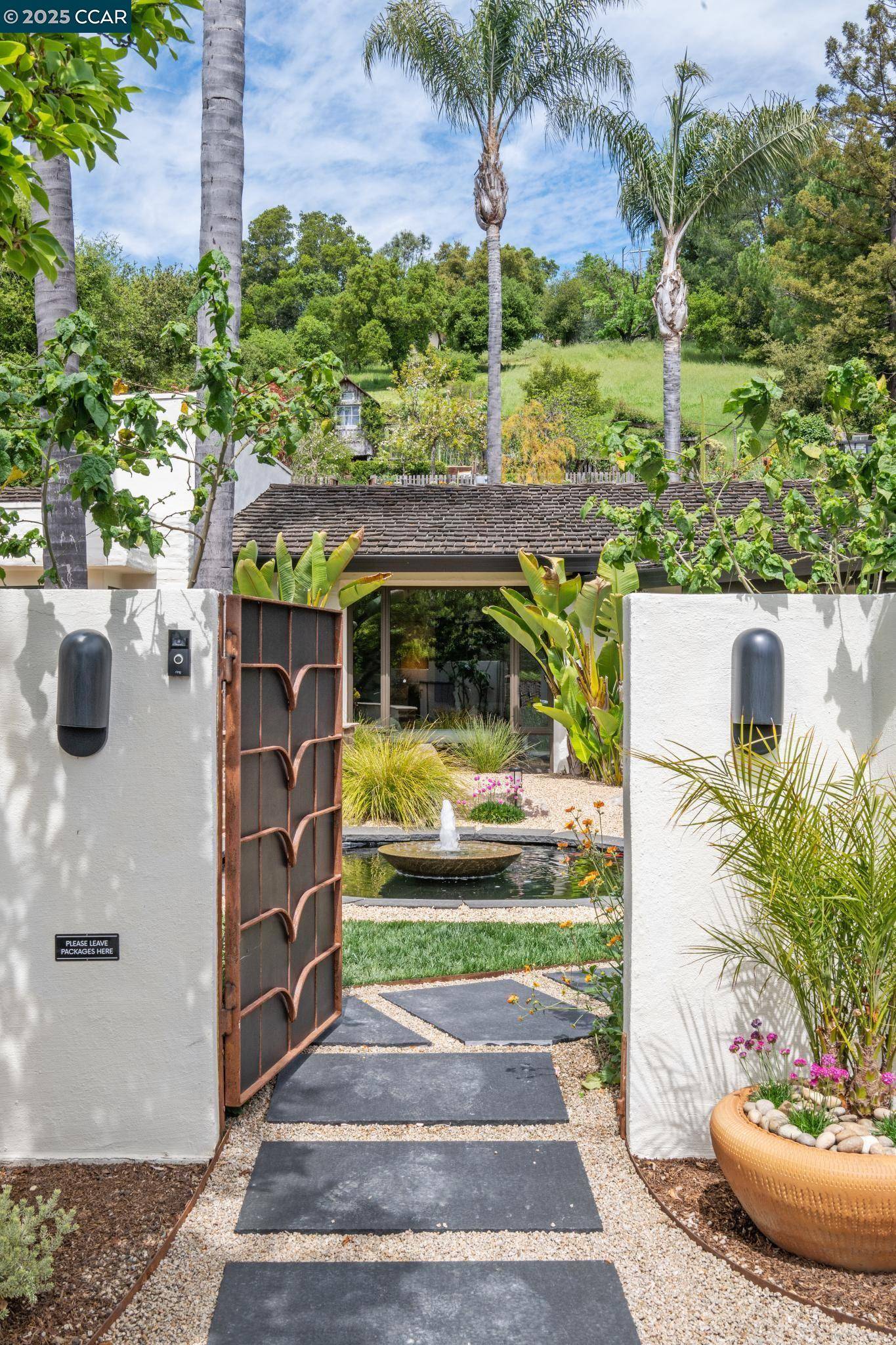 Orinda, CA 94563,91 Lombardy Ln