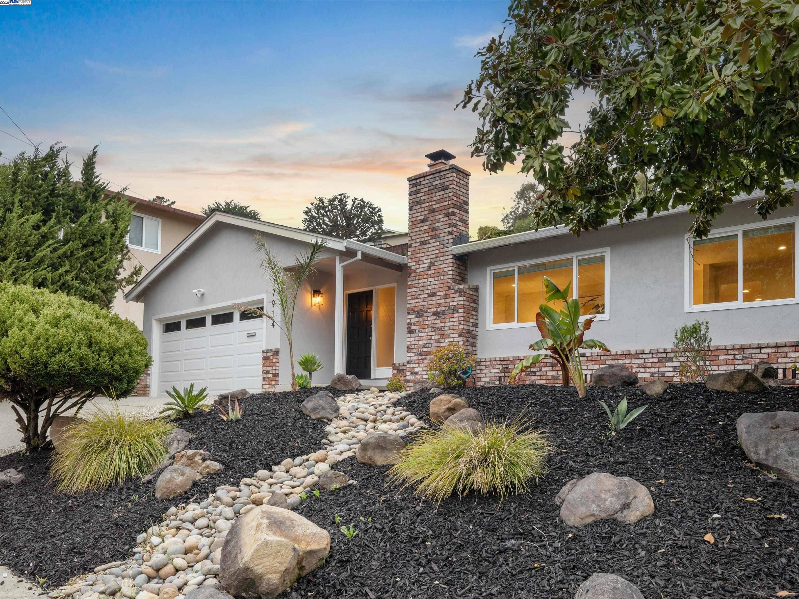 Castro Valley, CA 94546,17914 Joseph Dr