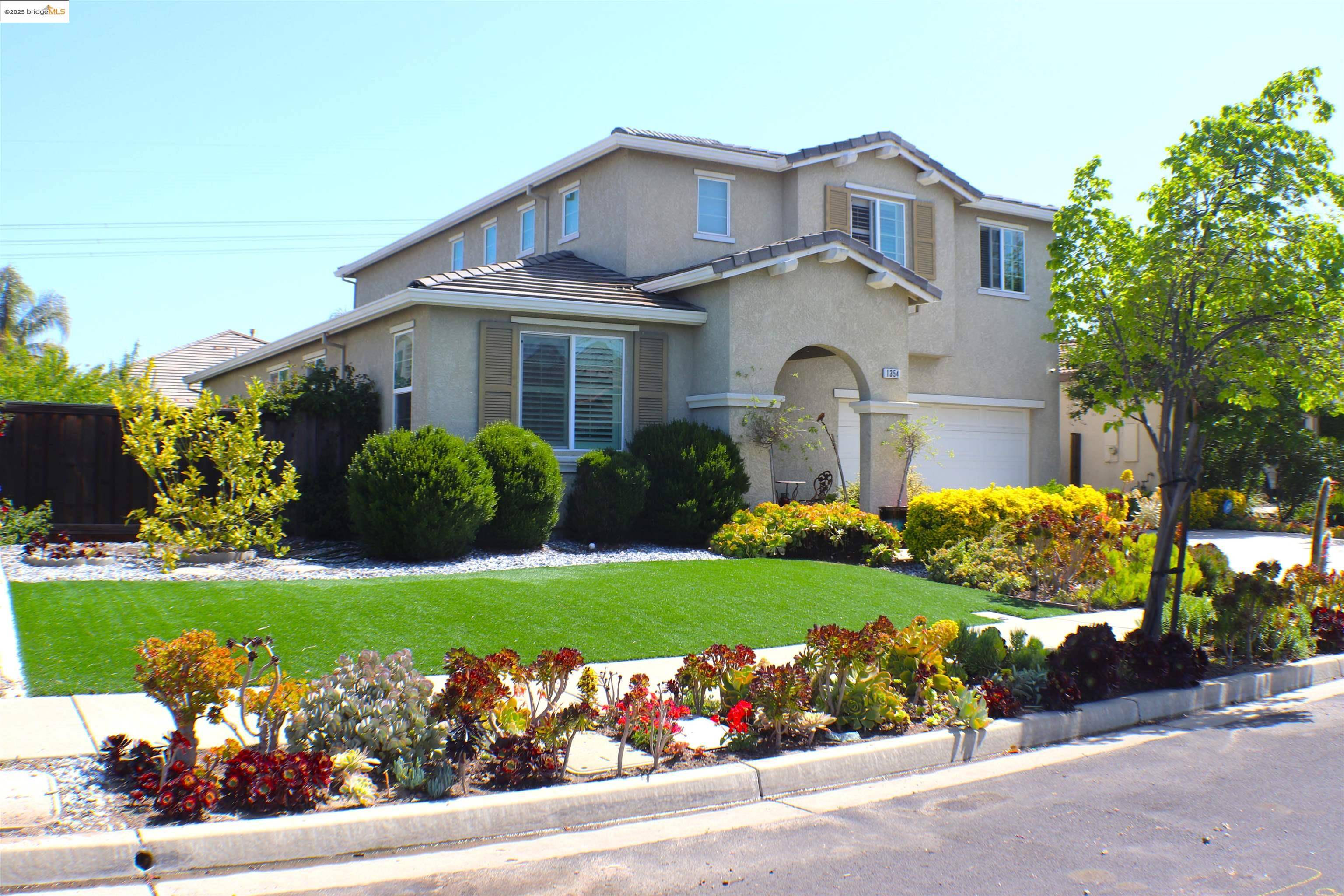Oakley, CA 94561,1354 Maple Dr