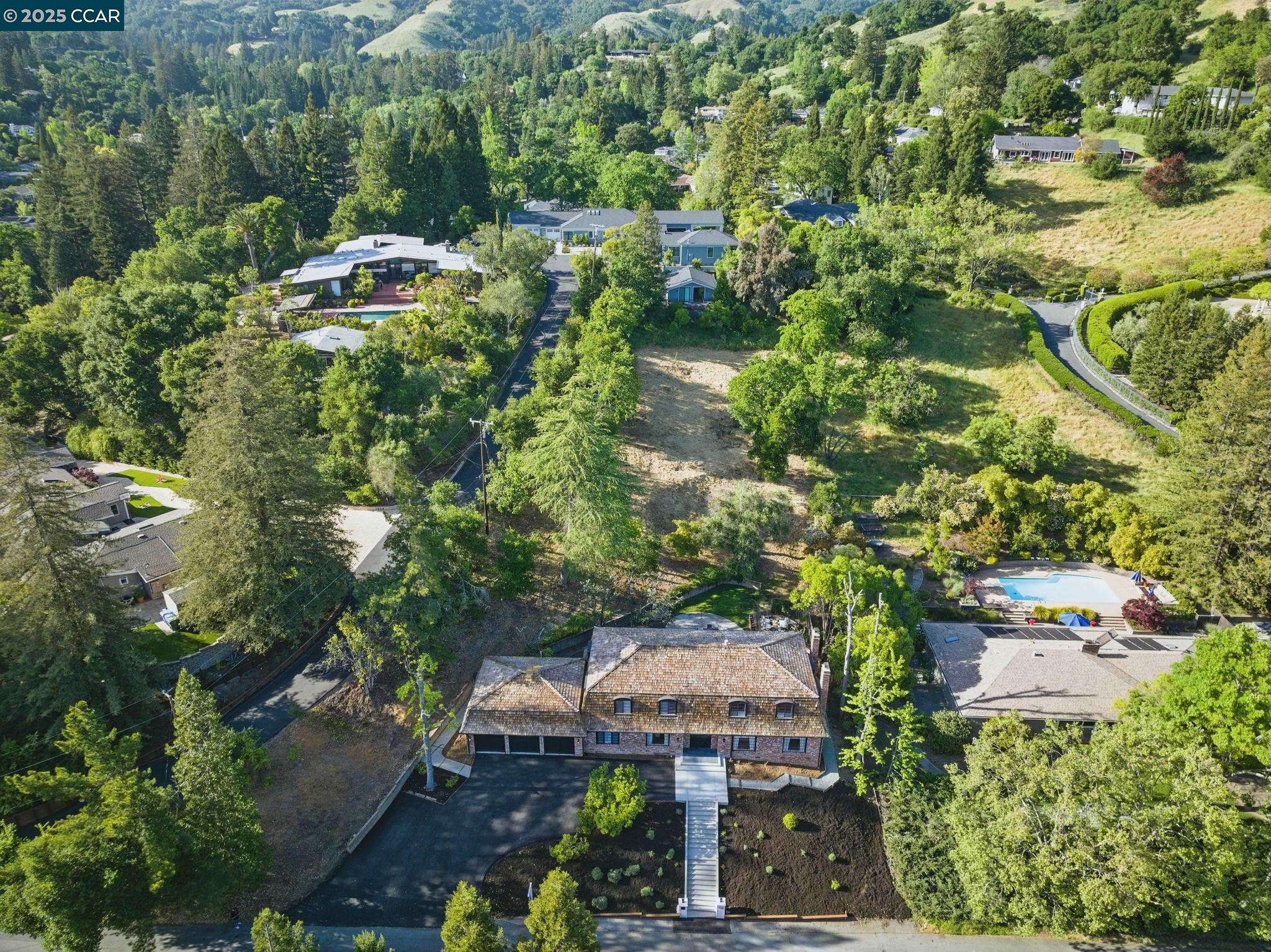 Lafayette, CA 94549,3938 Los Arabis Dr