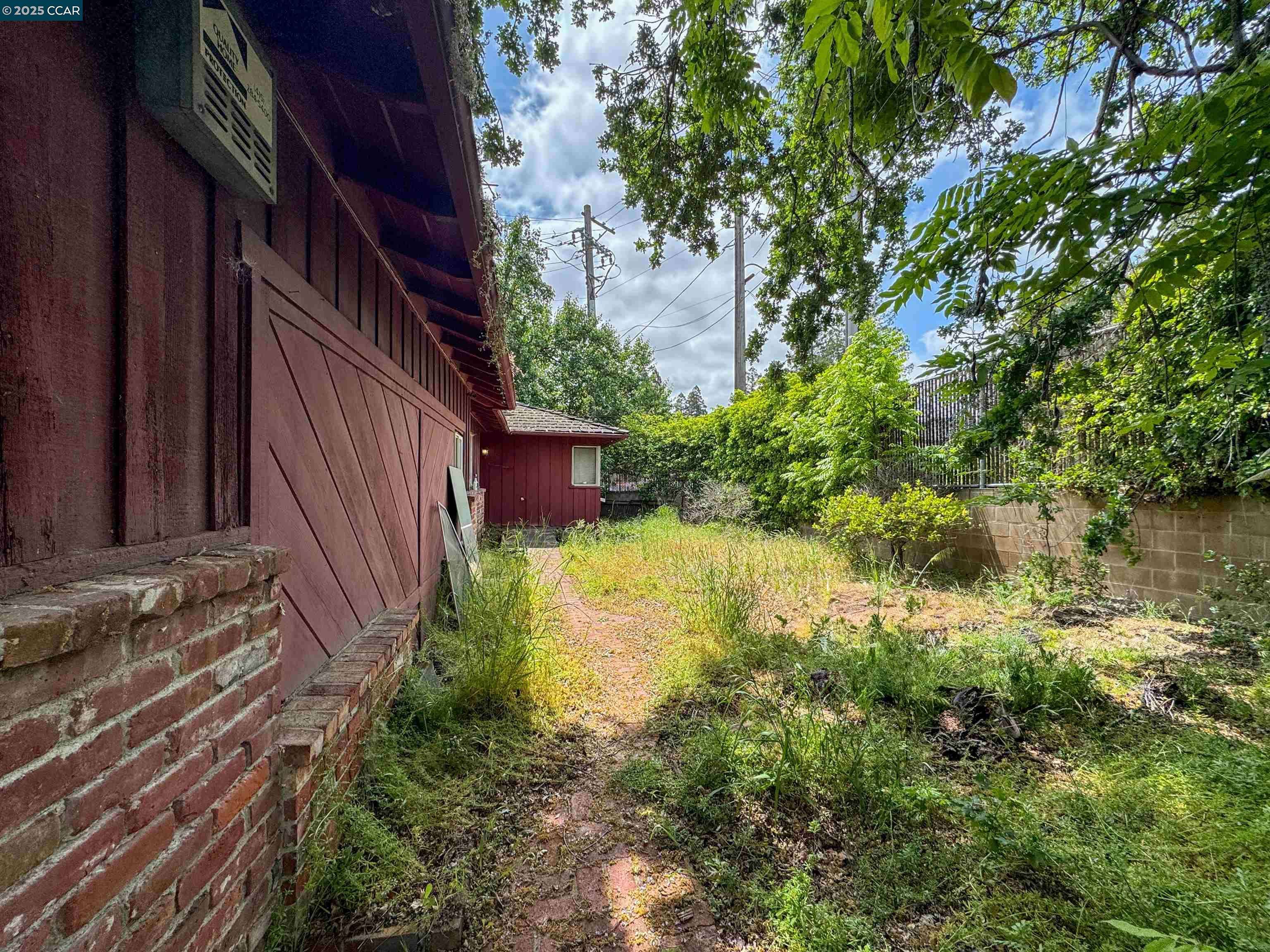 Pleasant Hill, CA 94523,2210 Pleasant Hill Rd