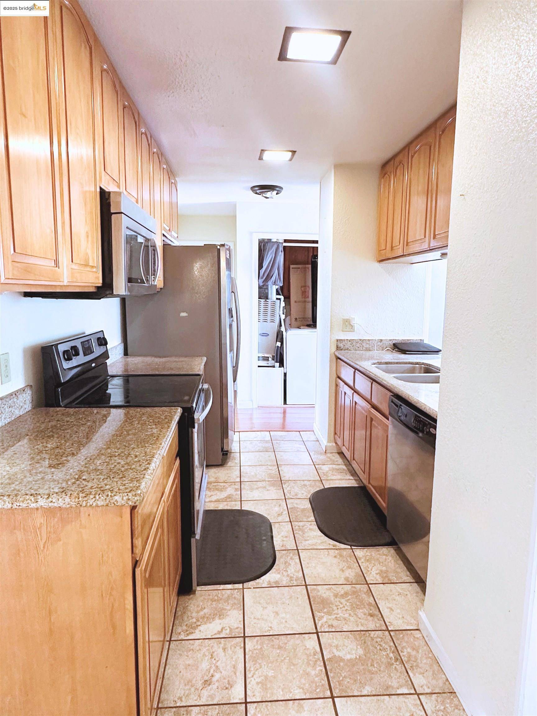 Fairfield, CA 94533,2006 Robin Dr