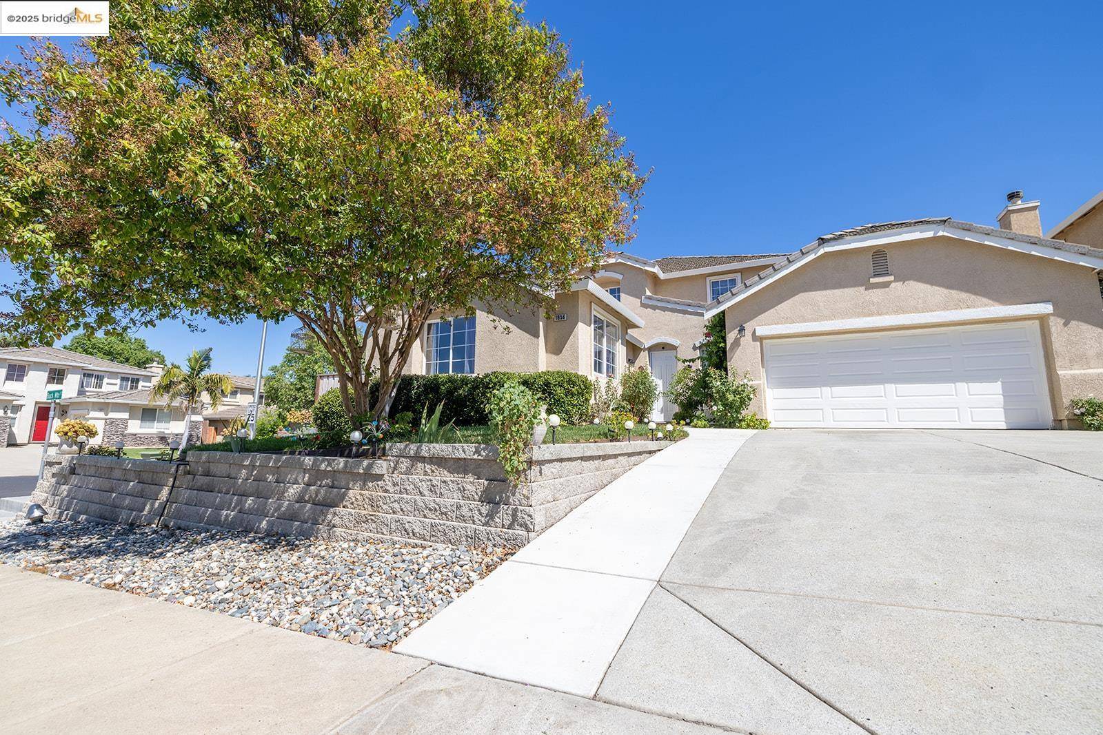 Antioch, CA 94531,1856 Buck Mountain Court