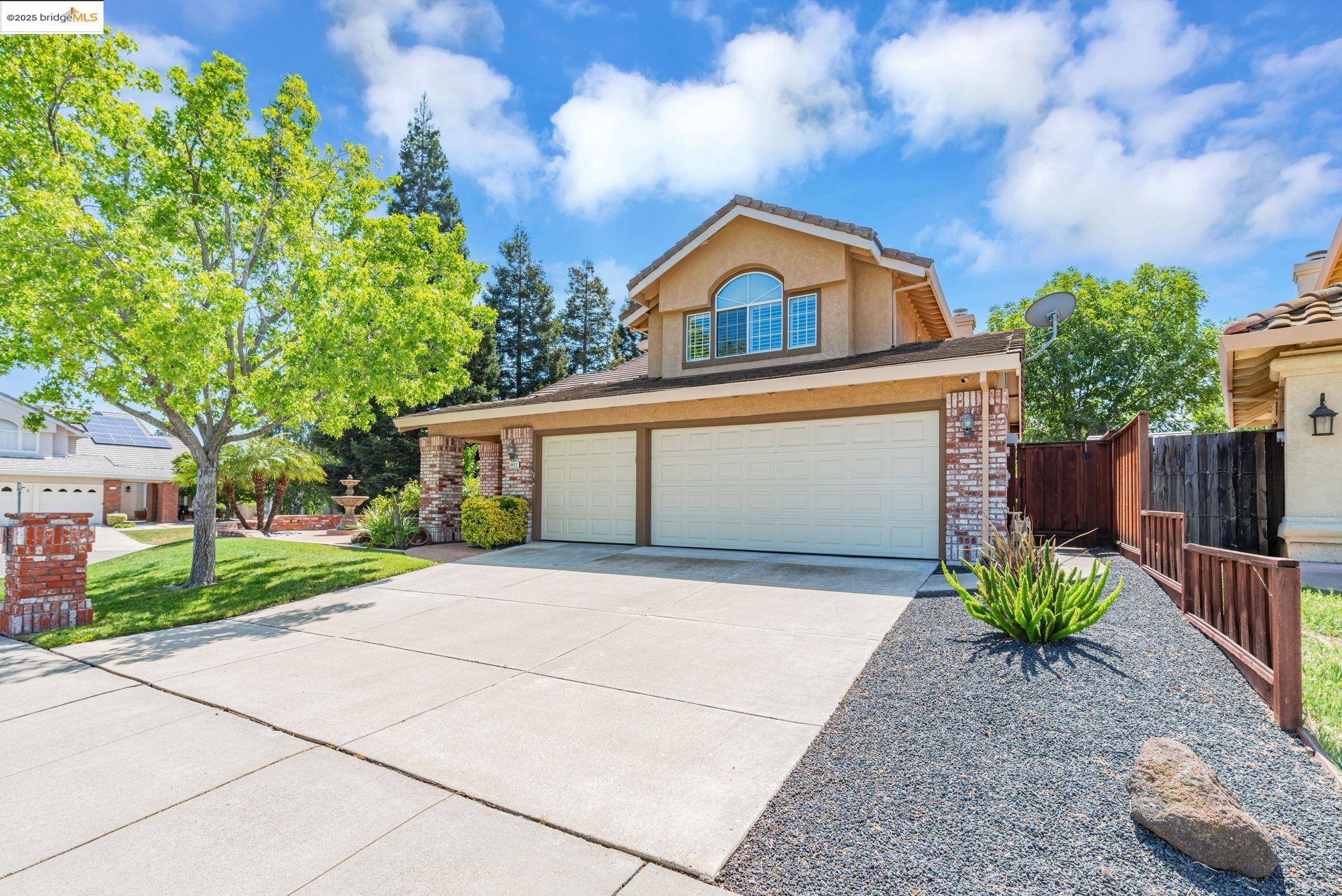 Antioch, CA 94509,4452 Pronghorn Ct