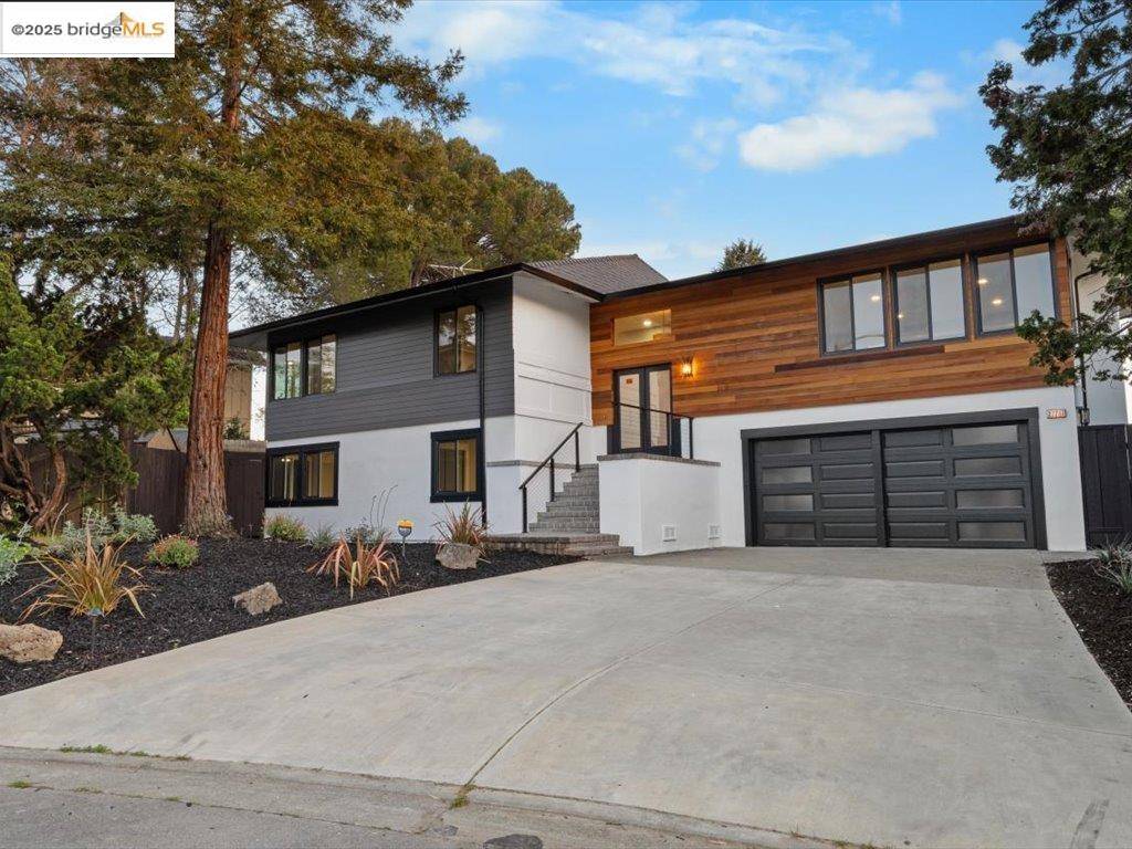 Hayward, CA 94542,27781 Pleasant Hill Ct