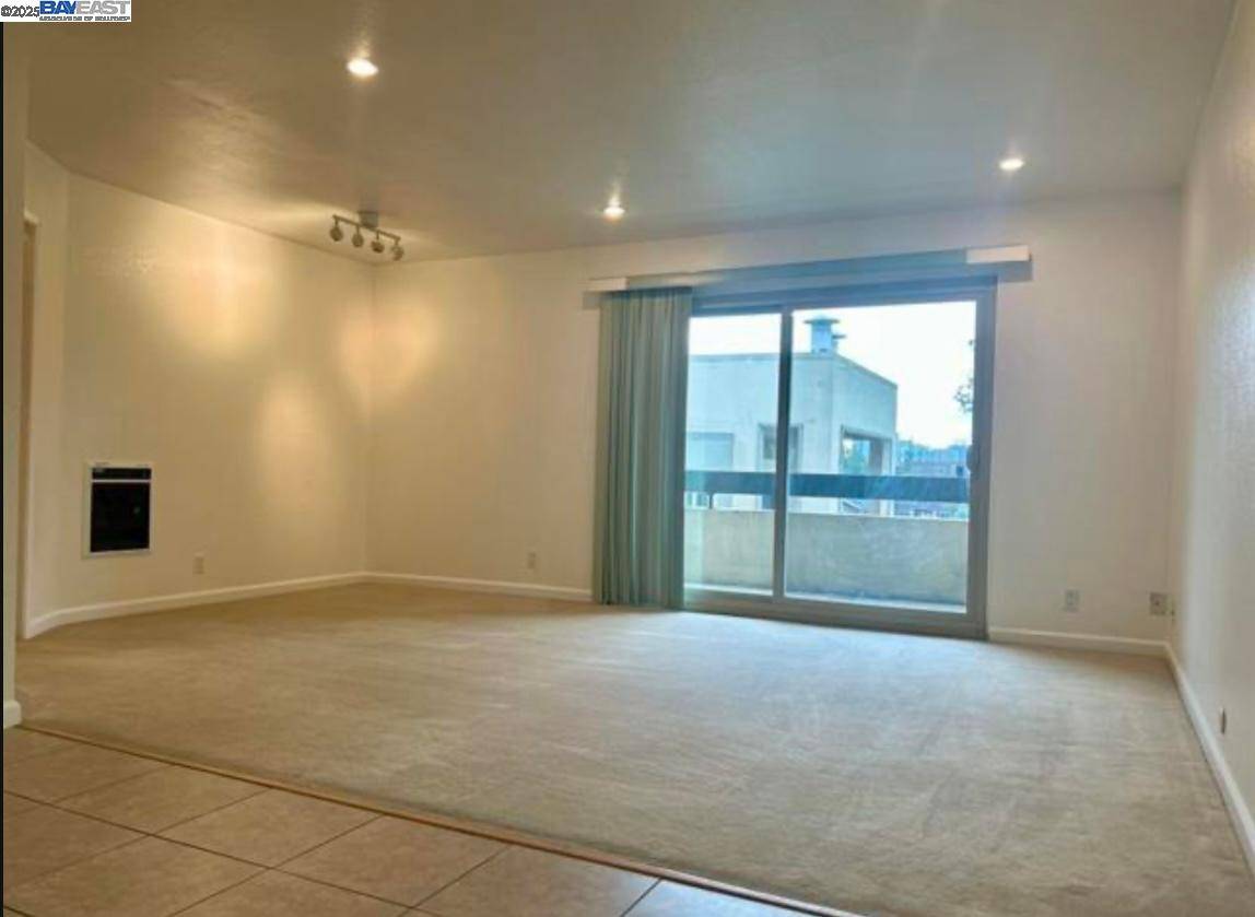 Oakland, CA 94610,466 Crescent Ave #321