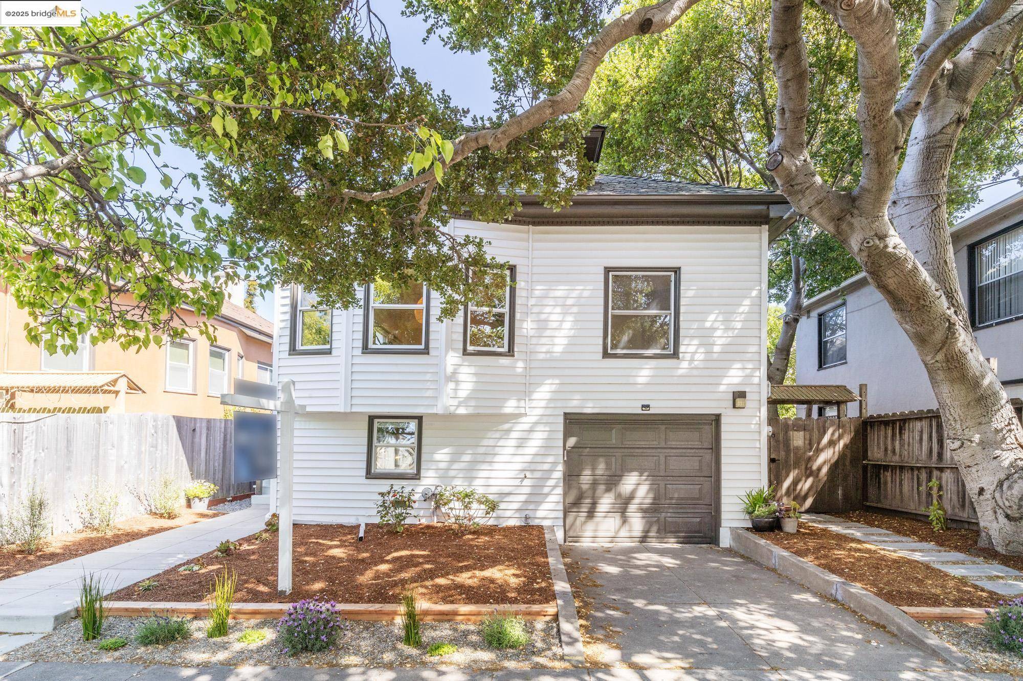 Berkeley, CA 94710,1011 Bancroft Way