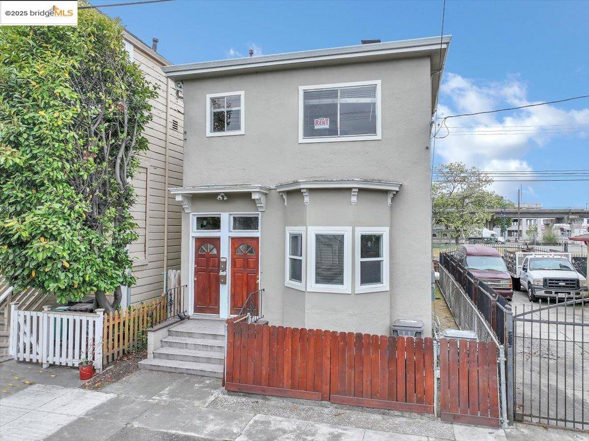 Oakland, CA 94607,1735 8th St