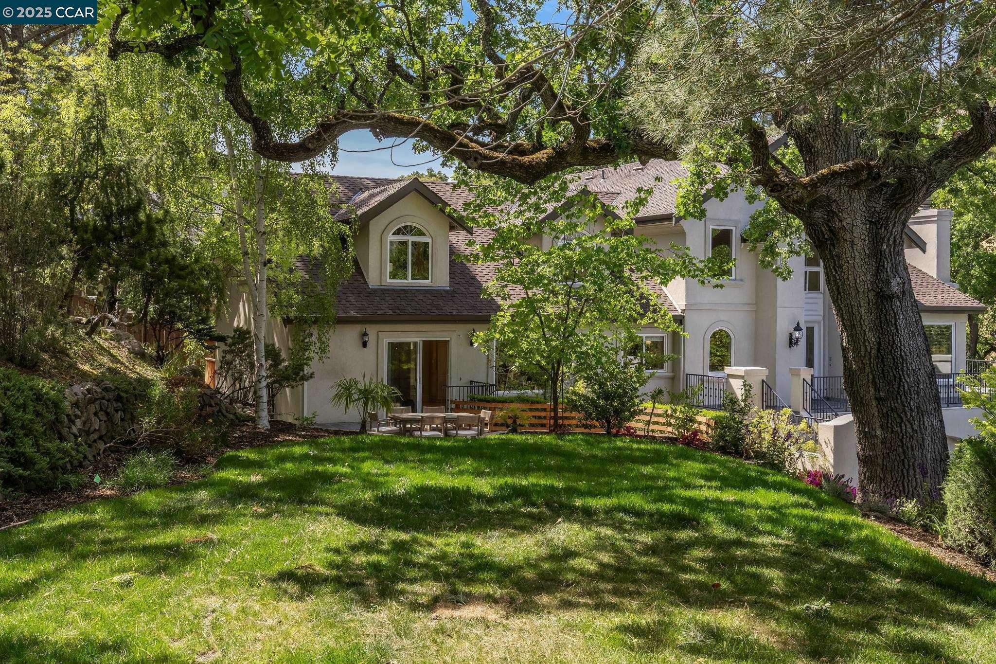 Alamo, CA 94507,135 Dean Rd