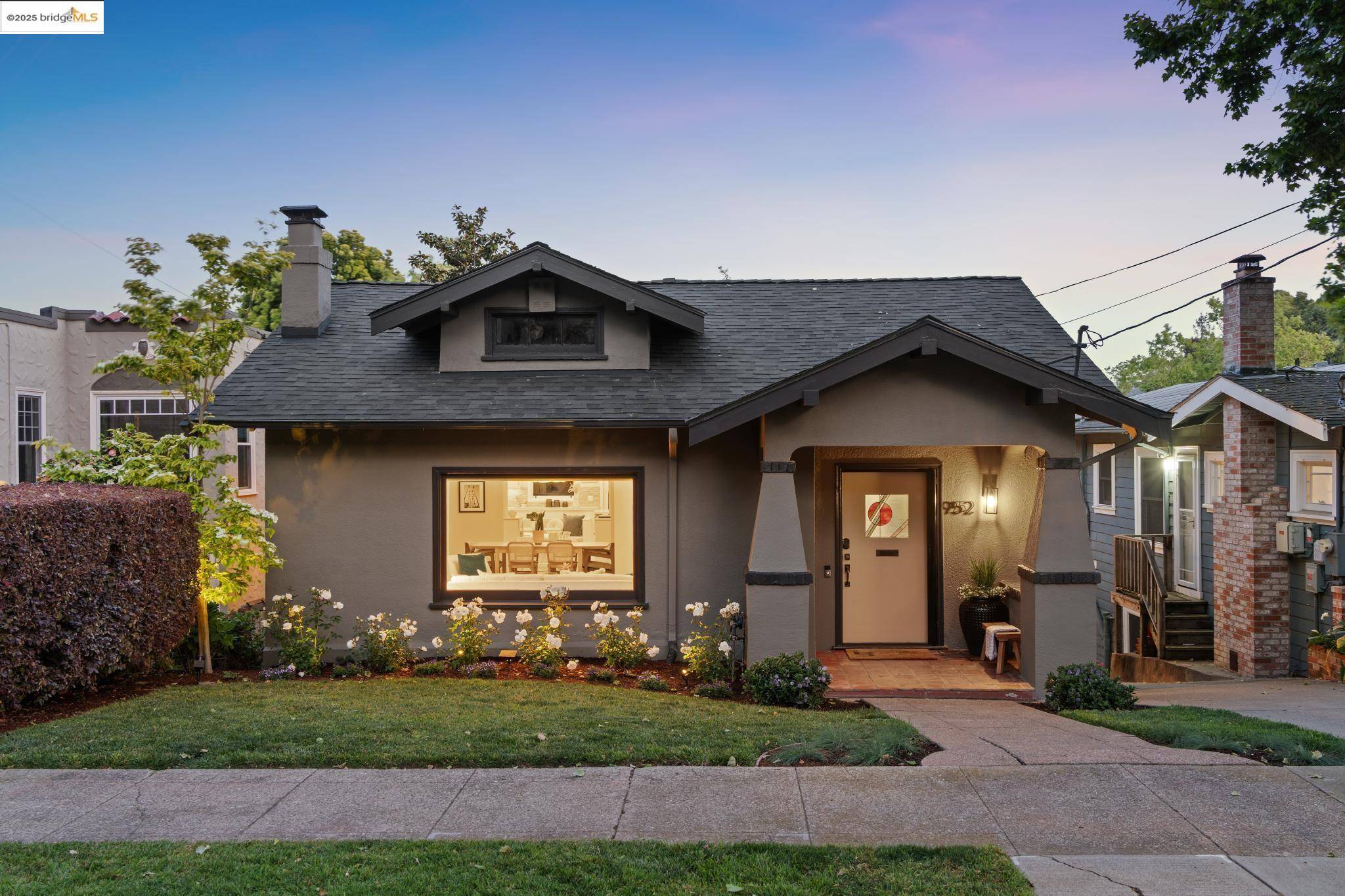 Piedmont, CA 94611,952 Kingston Ave