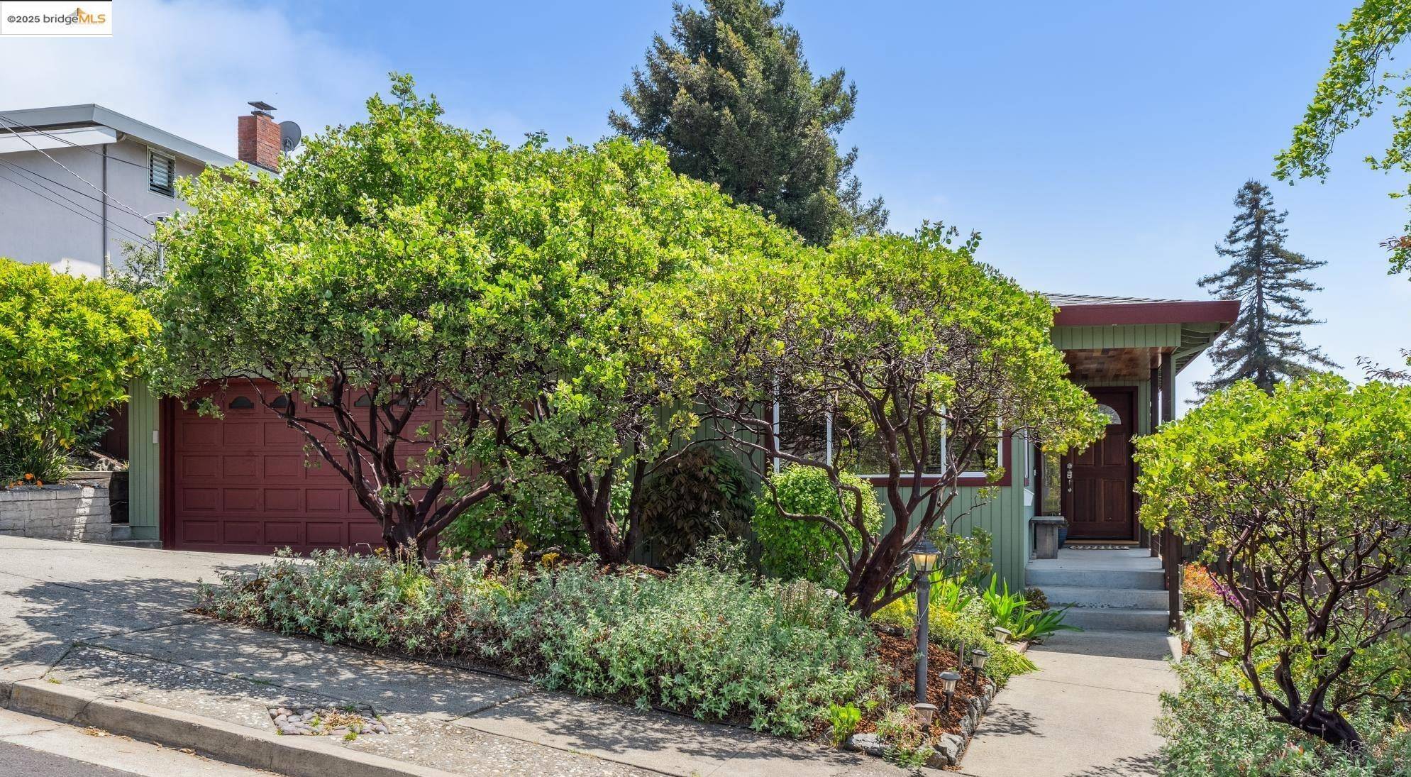 El Cerrito, CA 94530,7308 Potrero Ave