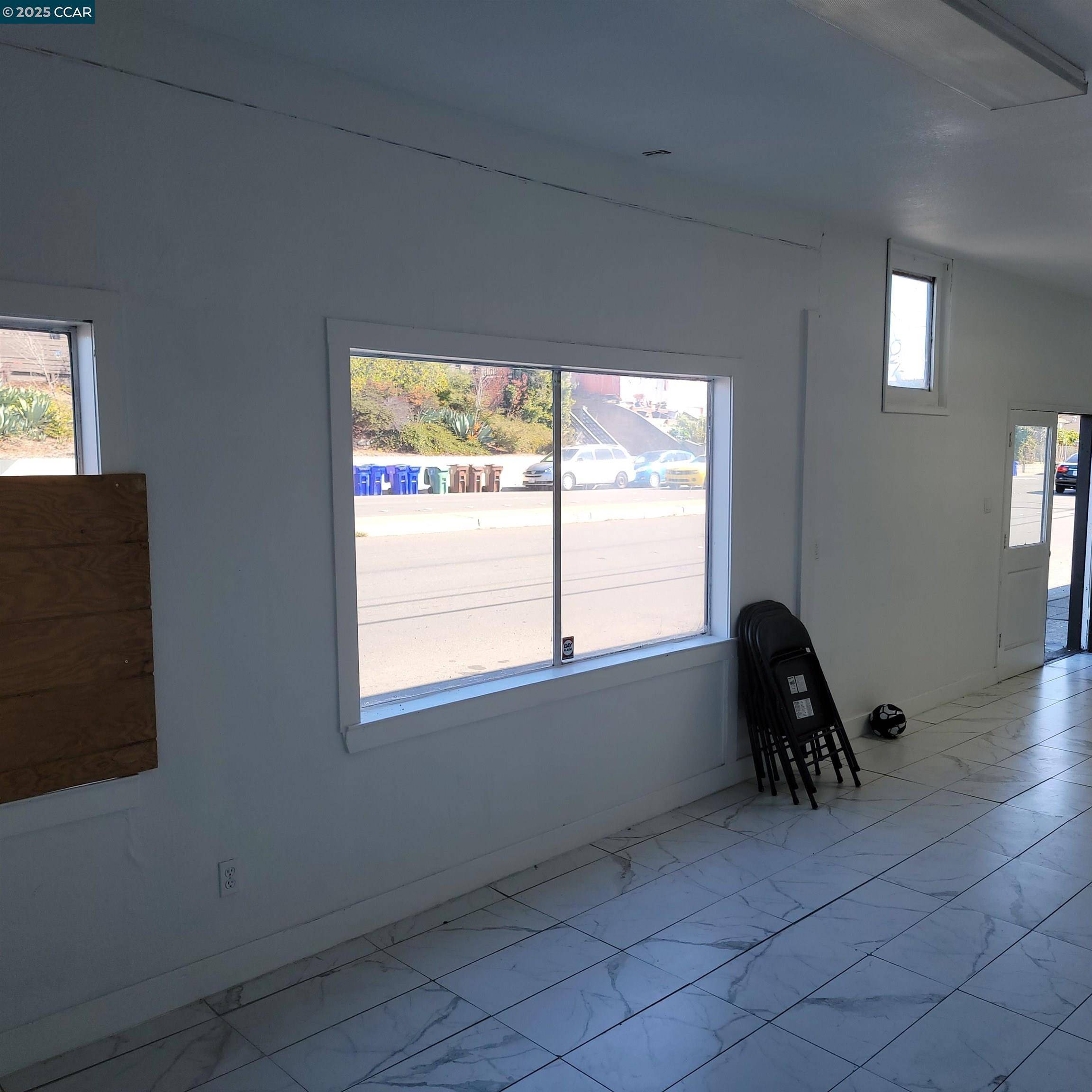 Richmond, CA 94804,1303 Carlson Boulevard