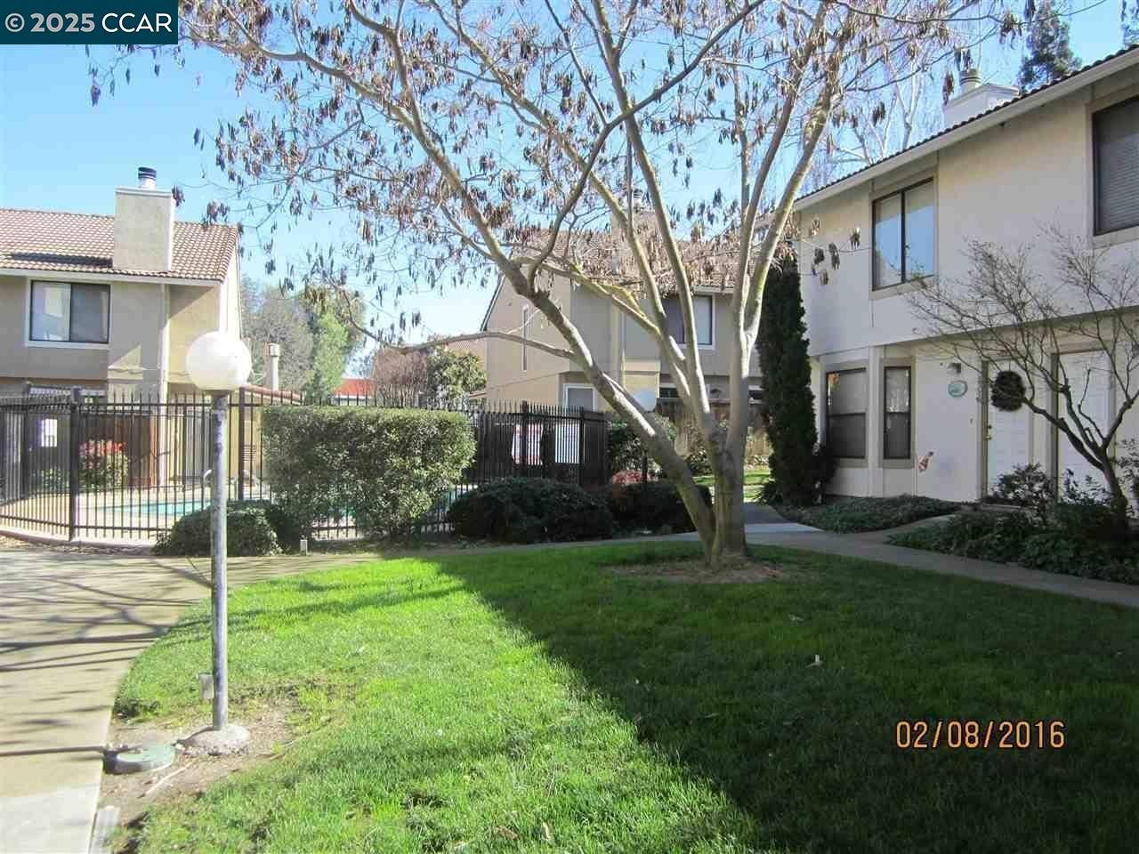 Martinez, CA 94553,327 Pantano Cir