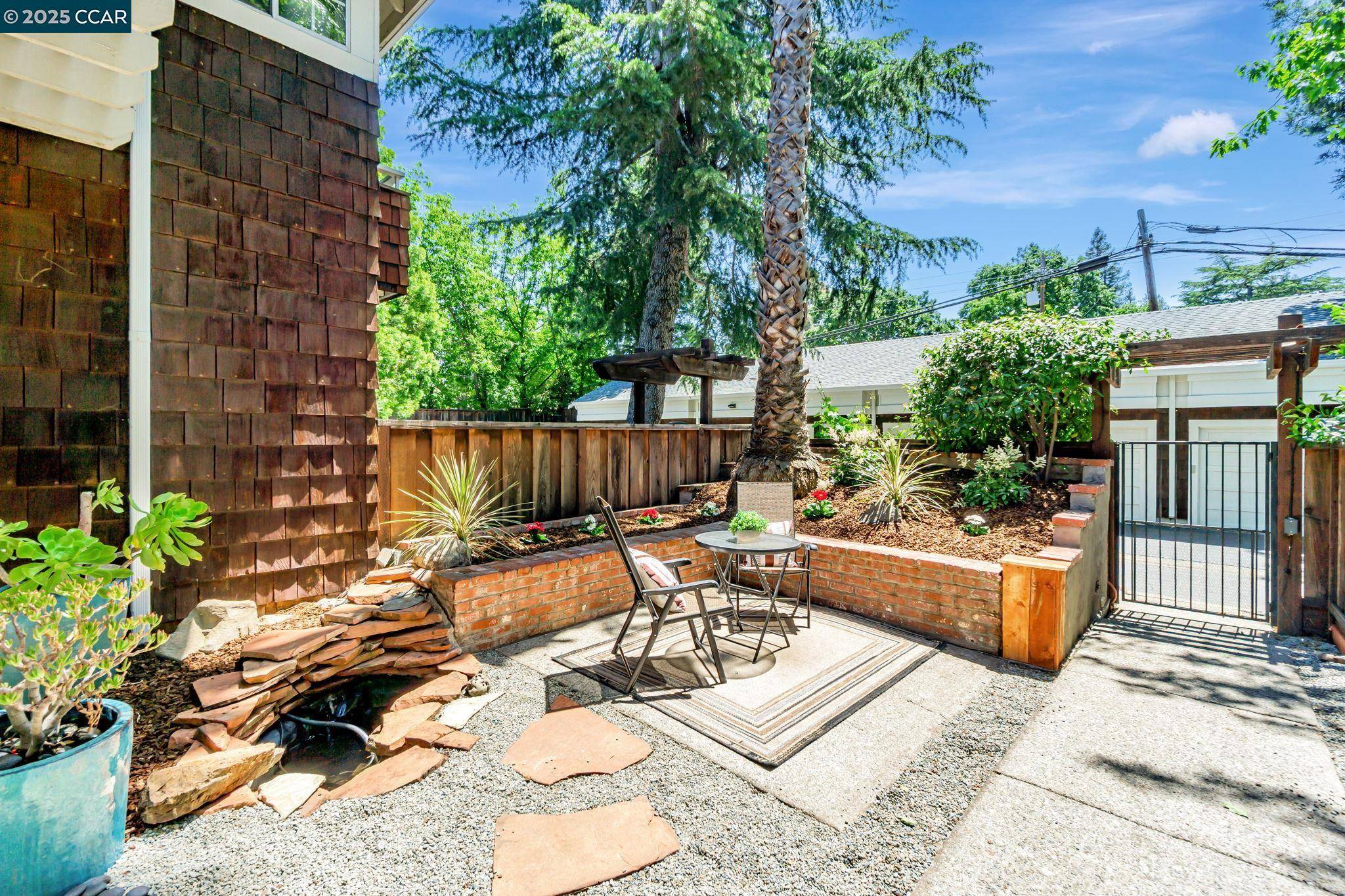 Walnut Creek, CA 94597,1358 Walden Rd