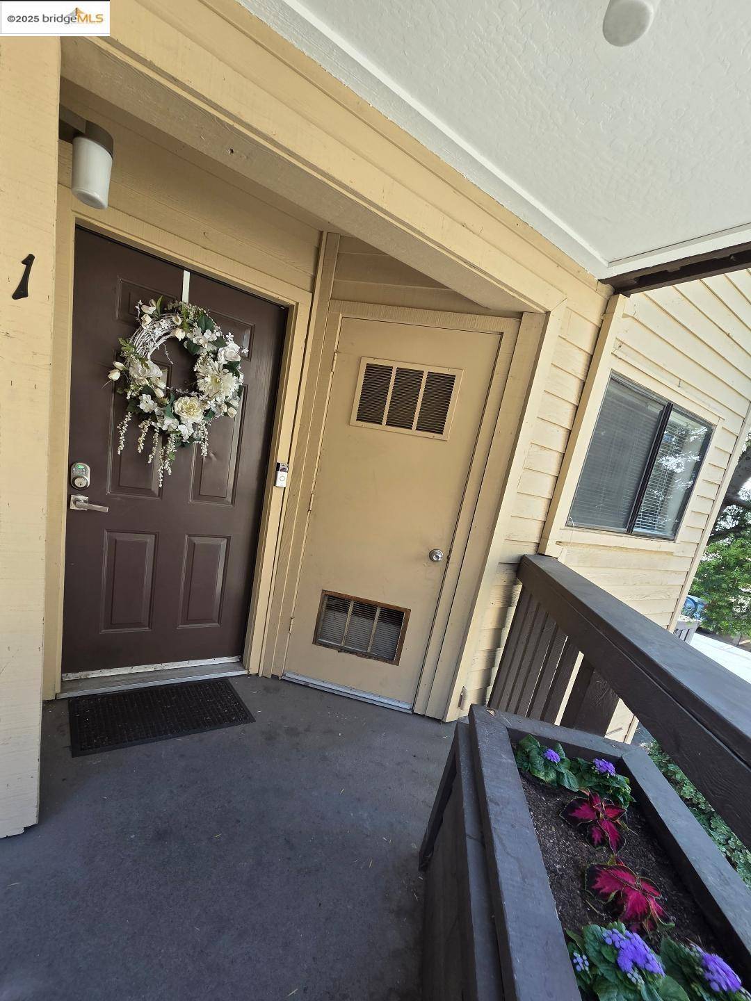 Pleasant Hill, CA 94523,99 Cleaveland Rd #1
