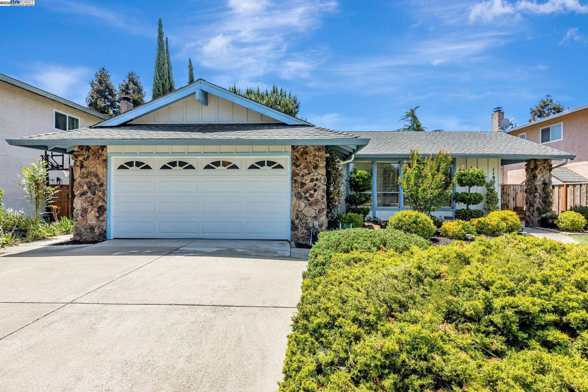 Dublin, CA 94568,11801 Dublin Green Dr