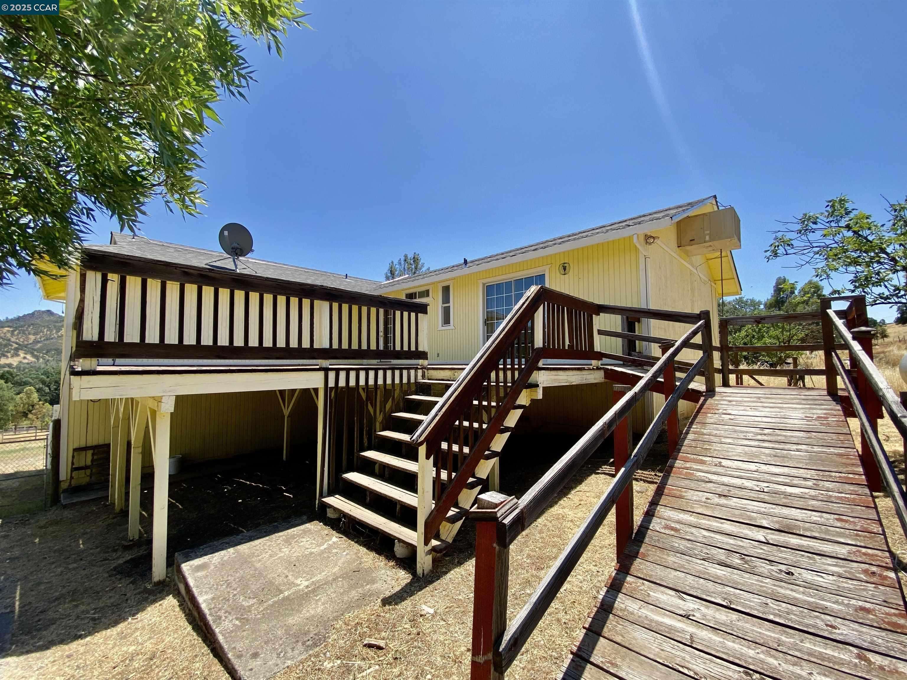 Clearlake Oaks, CA 95423,2707 River View Rd