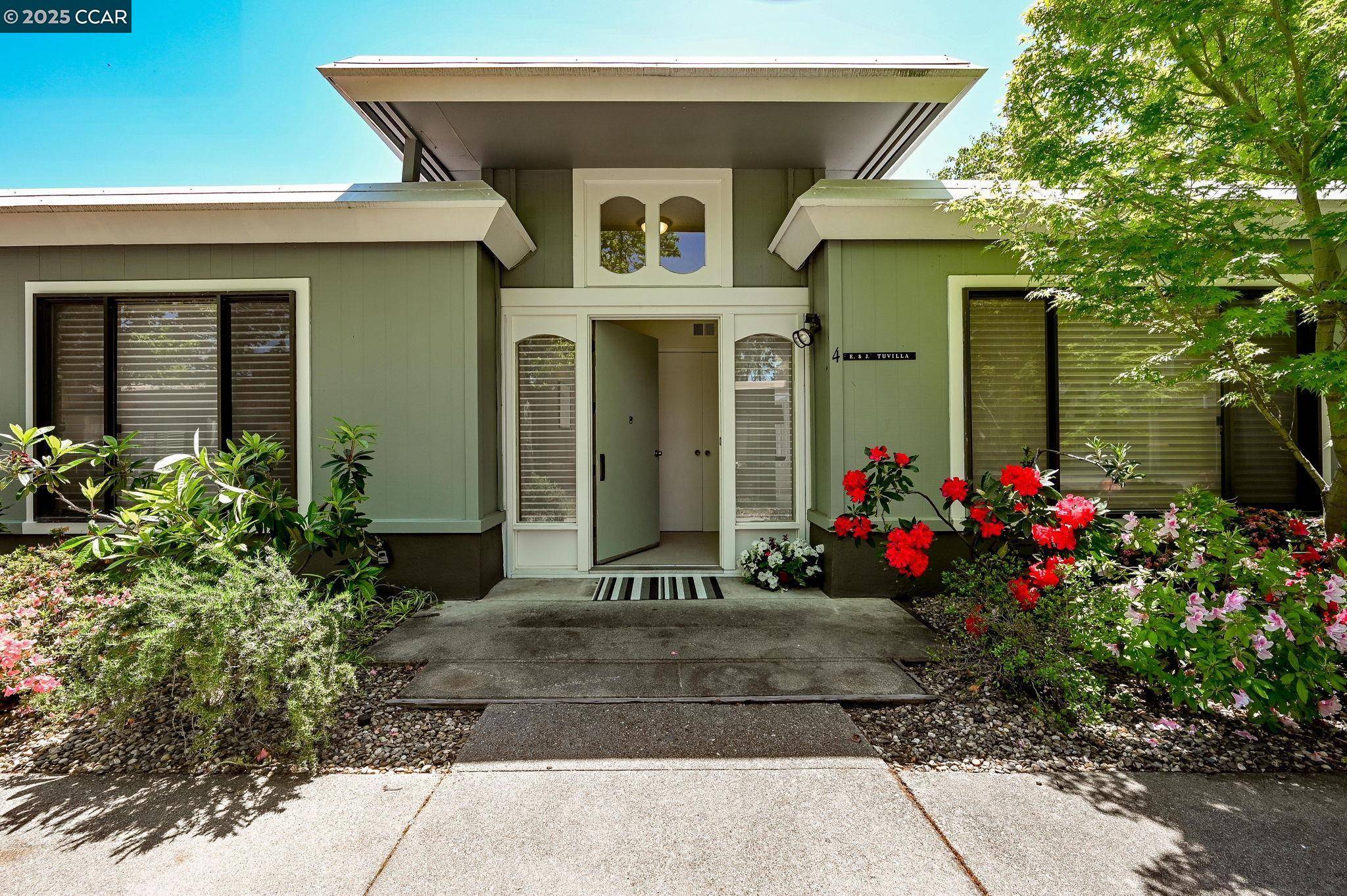 Walnut Creek, CA 94595,1129 Leisure Ln #4