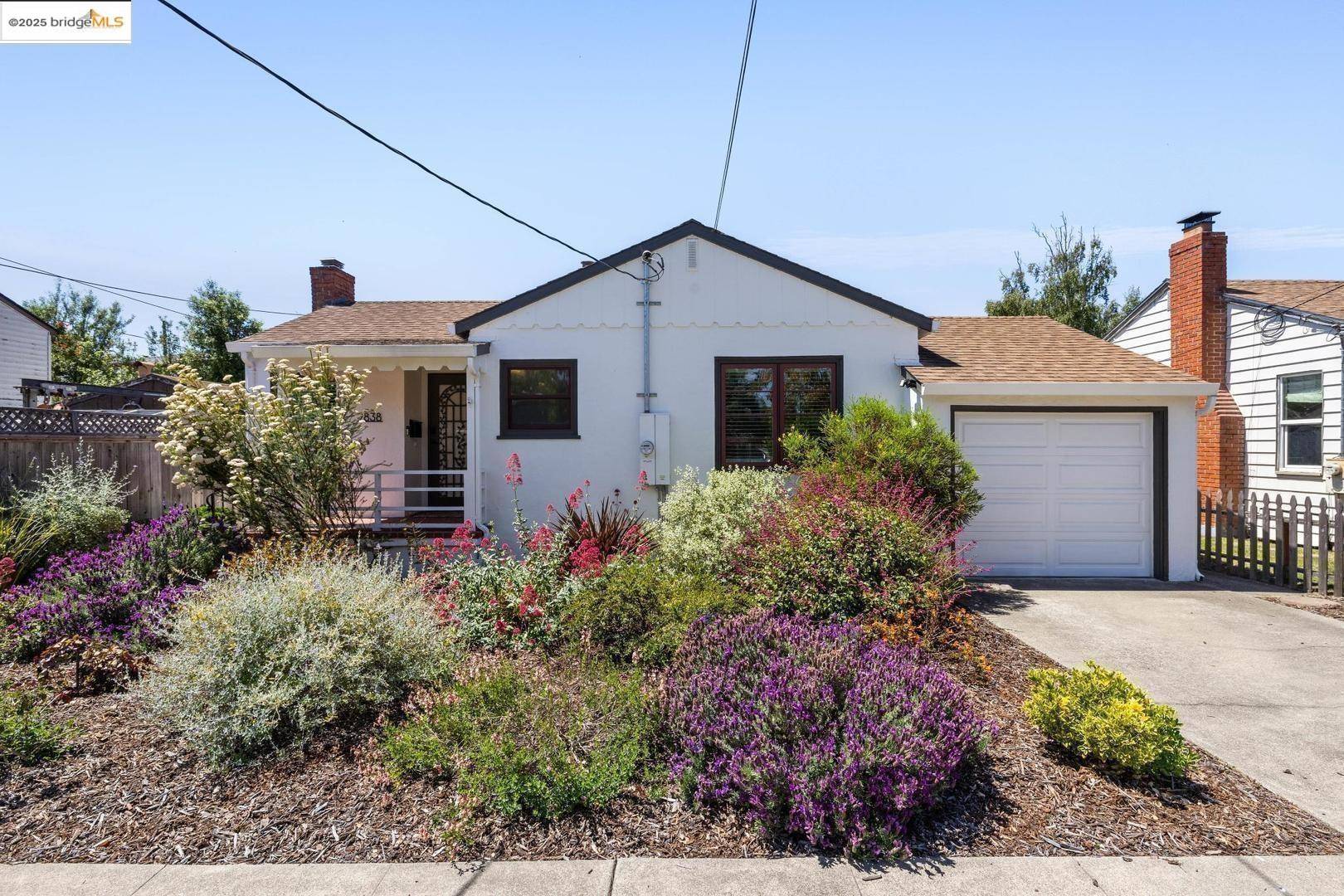 Alameda, CA 94501,2838 Fillmore ST