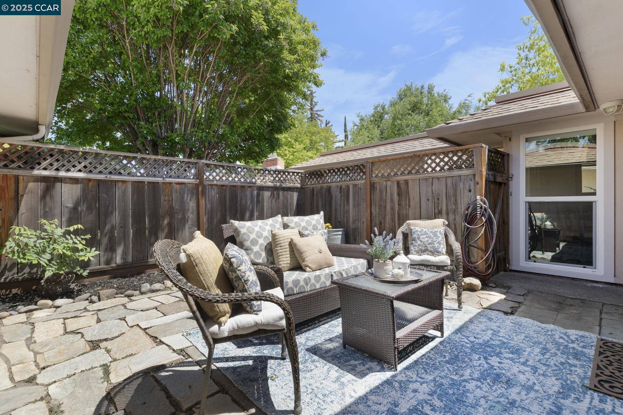 Walnut Creek, CA 94597,1691 Alvarado Ave #31