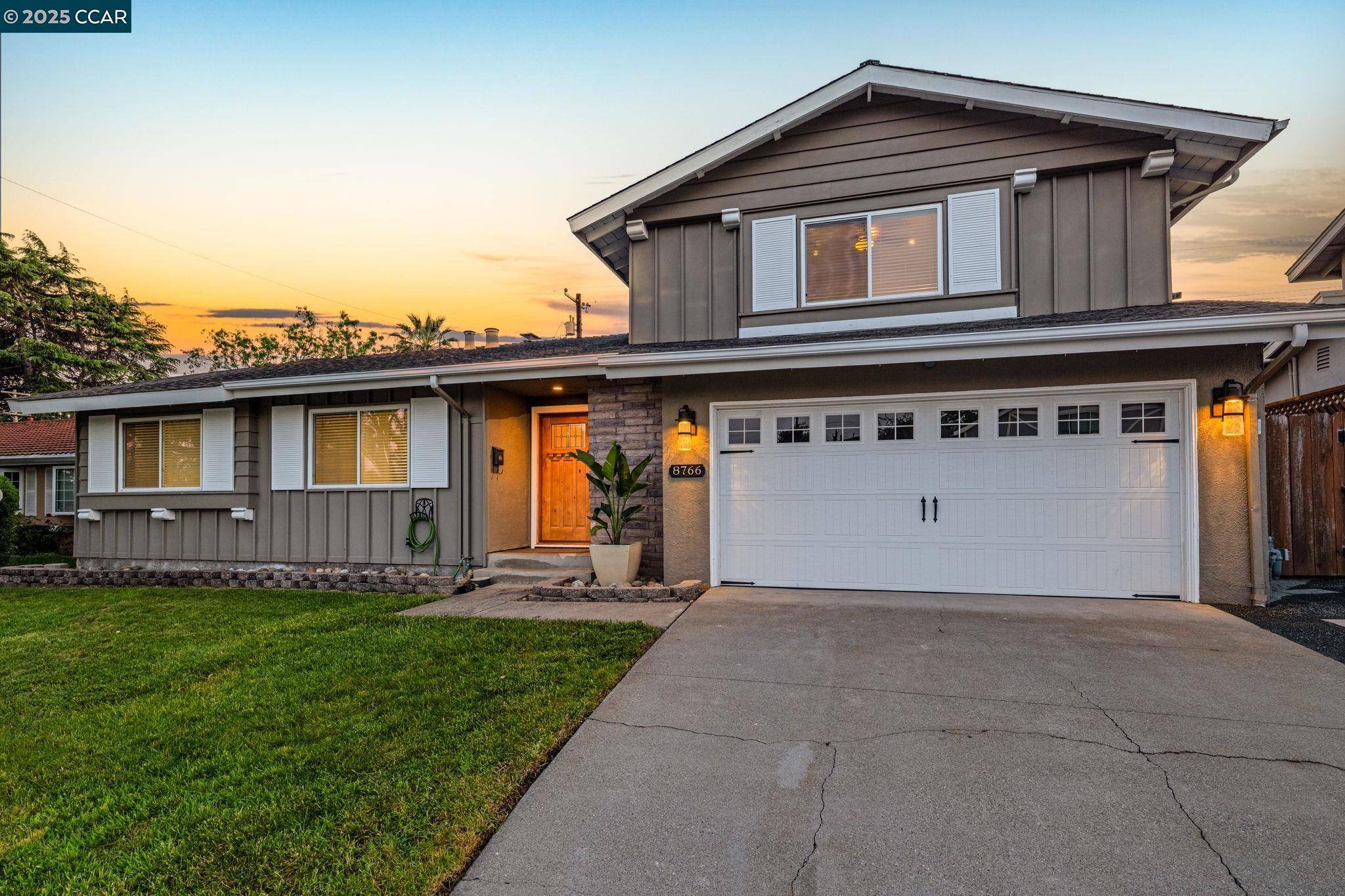 Dublin, CA 94568,8766 Davona Dr