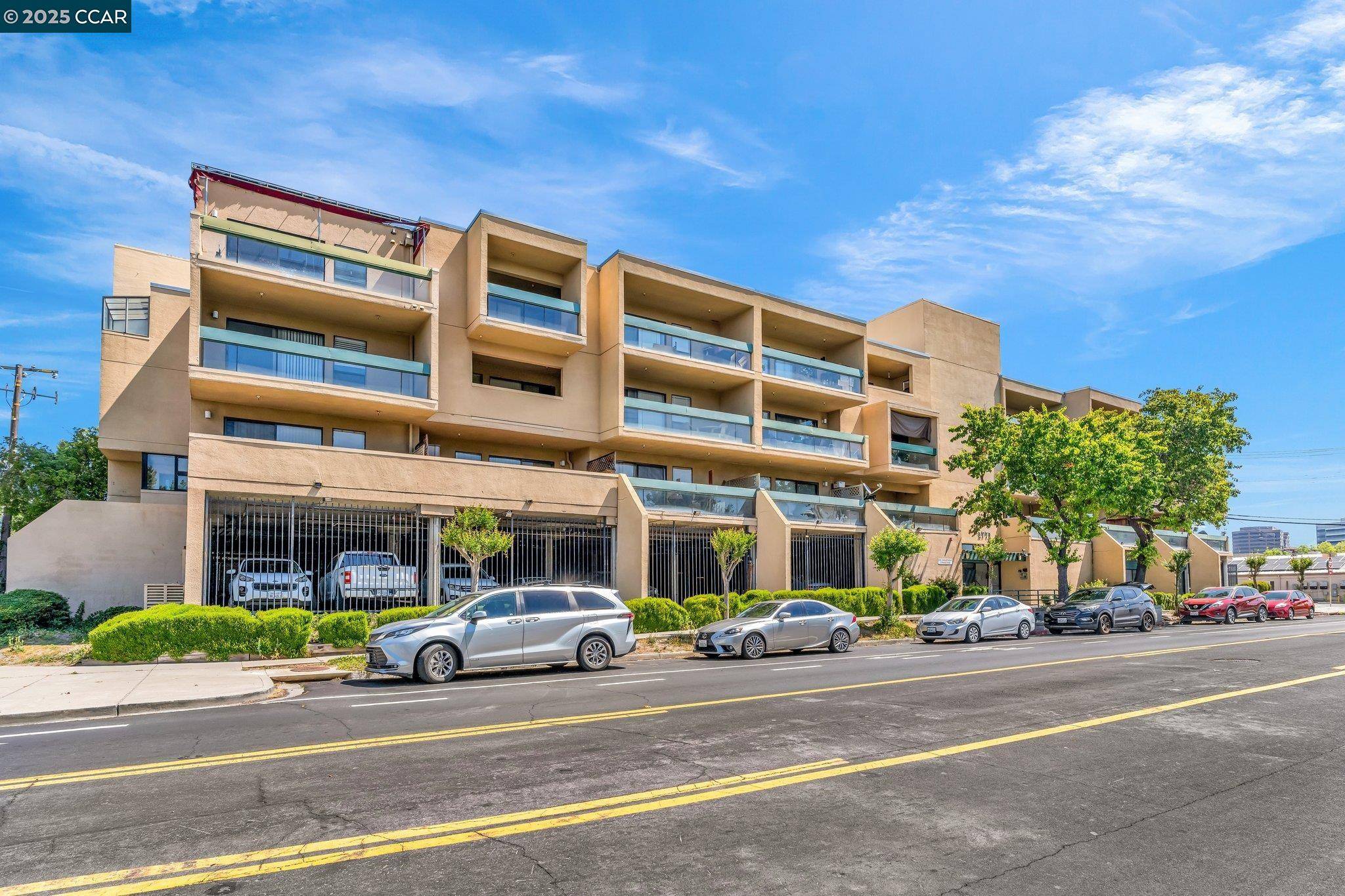 Concord, CA 94520,1771 Broadway St #126