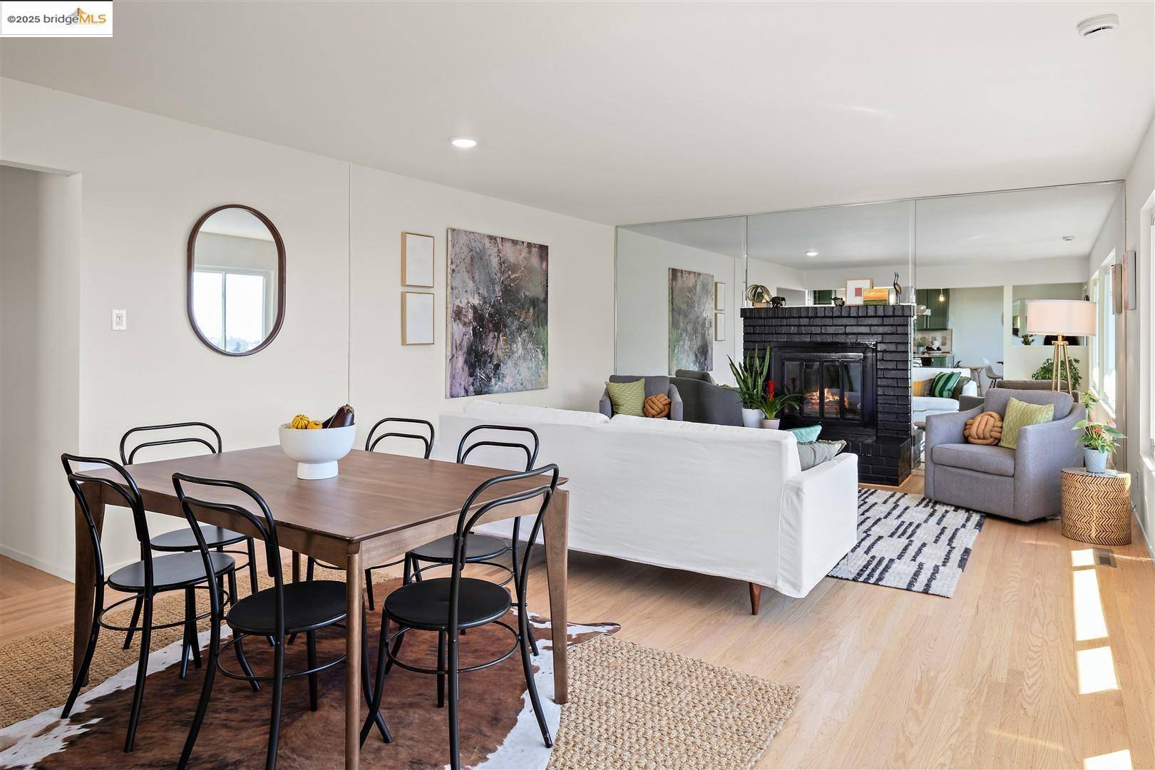 Oakland, CA 94602,4133 Norton
