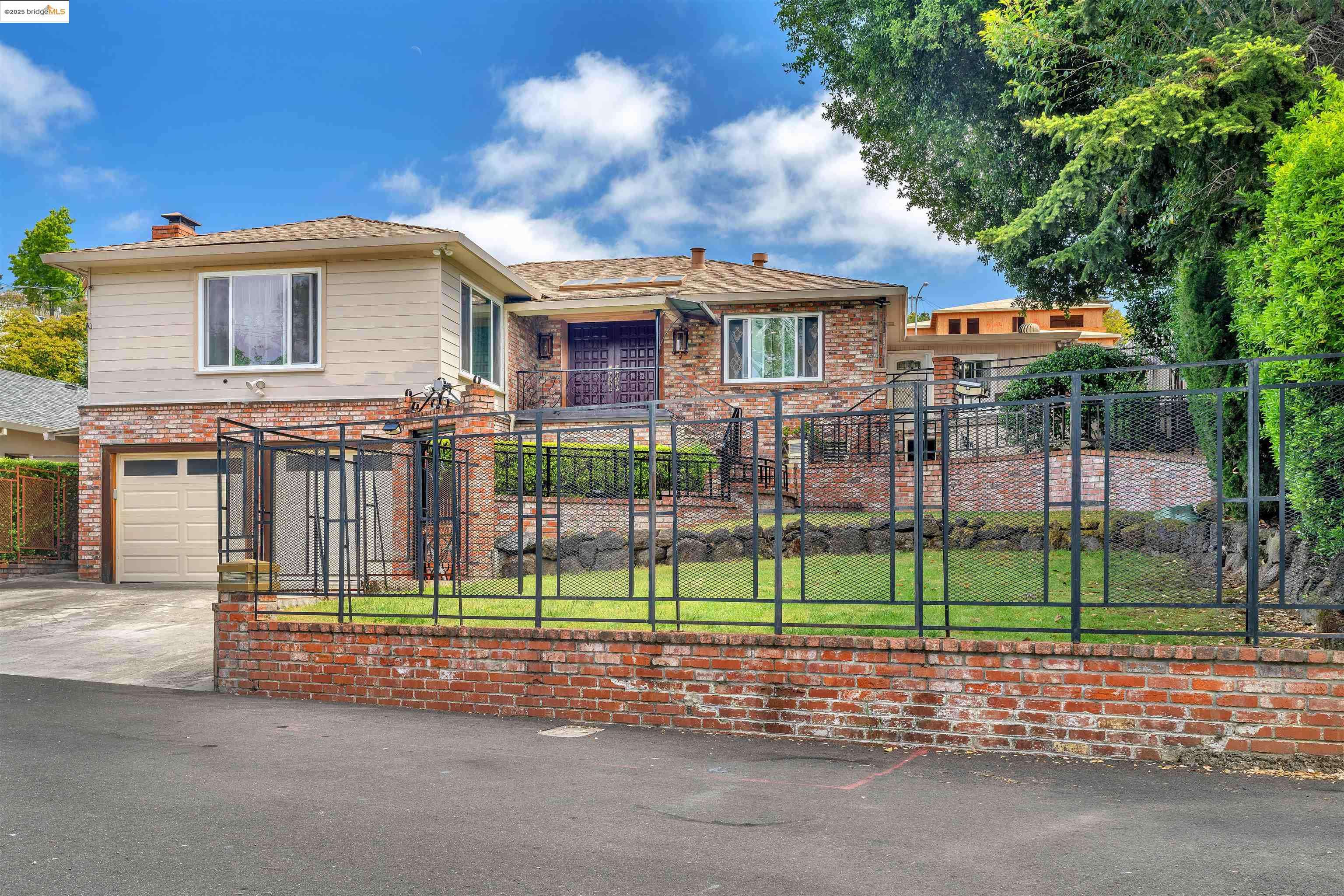 Castro Valley, CA 94546,18522 Madison Ave