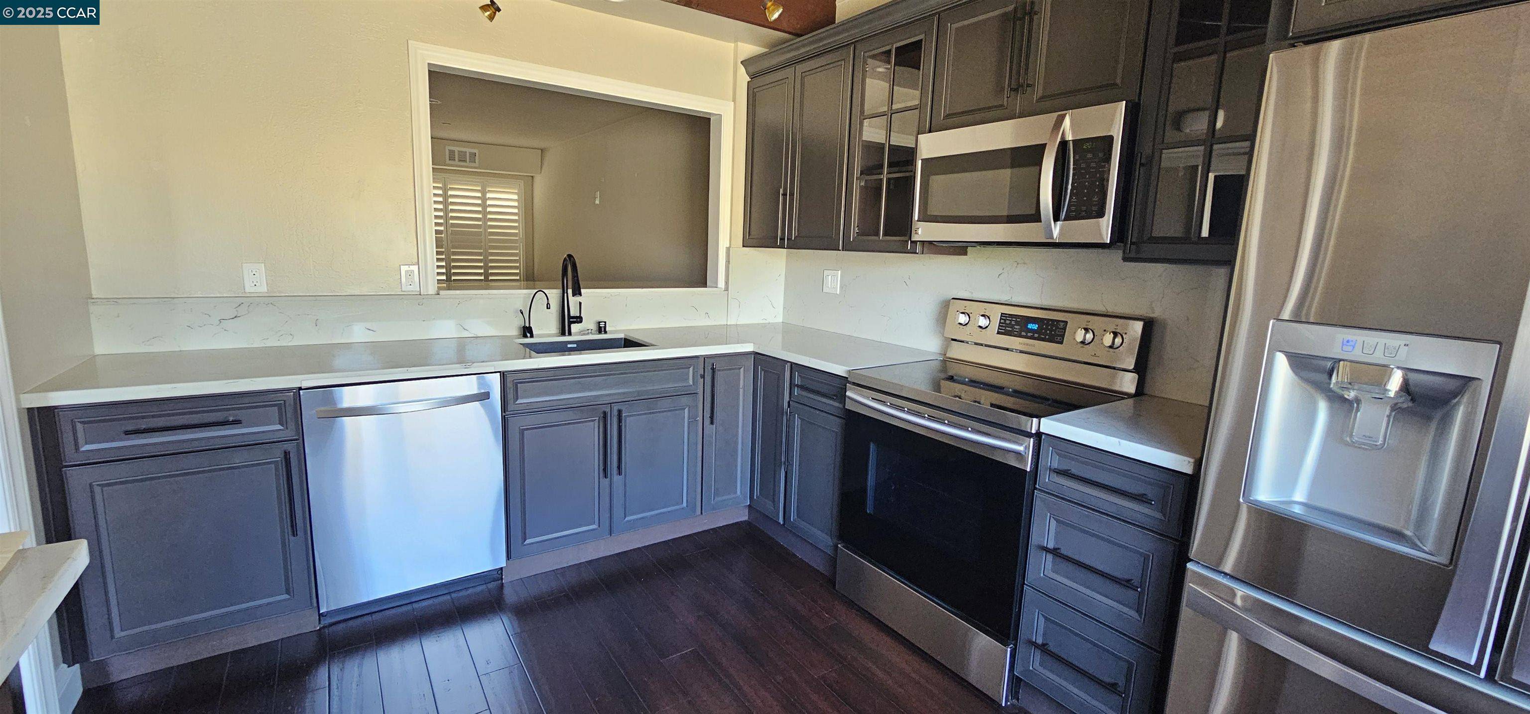 Martinez, CA 94553,1597 Ashwood Dr