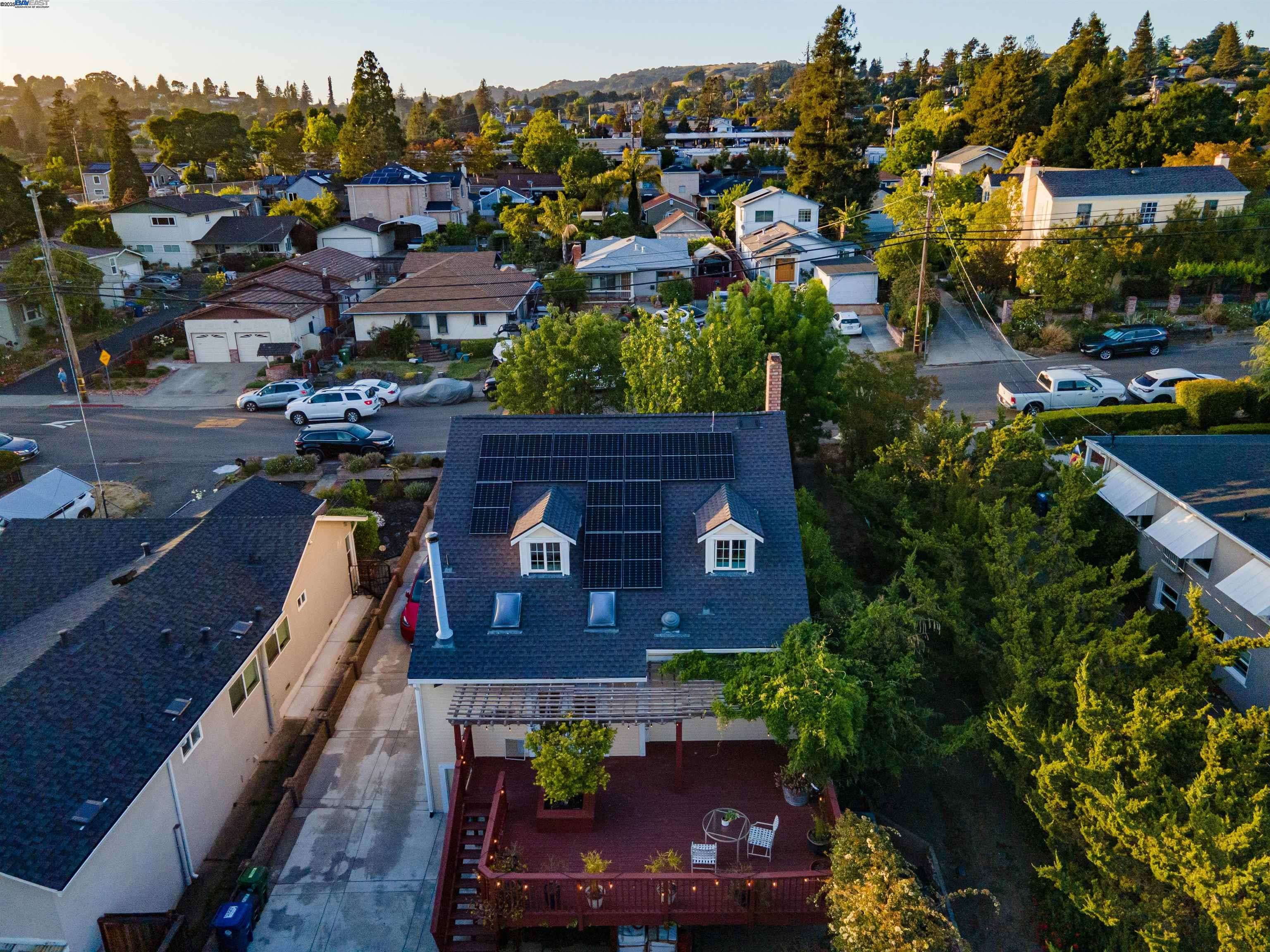 Castro Valley, CA 94546,4381 James Ave