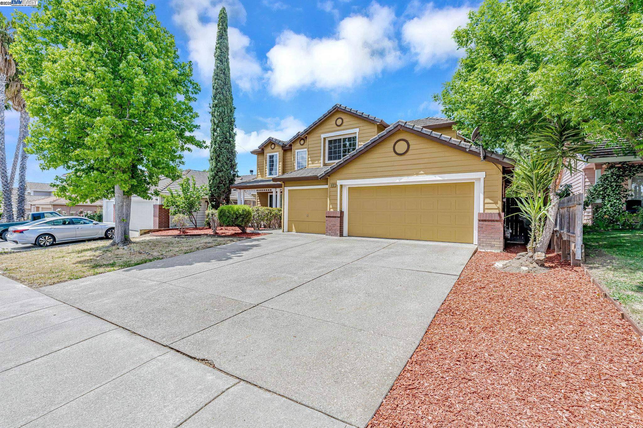 Antioch, CA 94531,5132 Pioneer Way