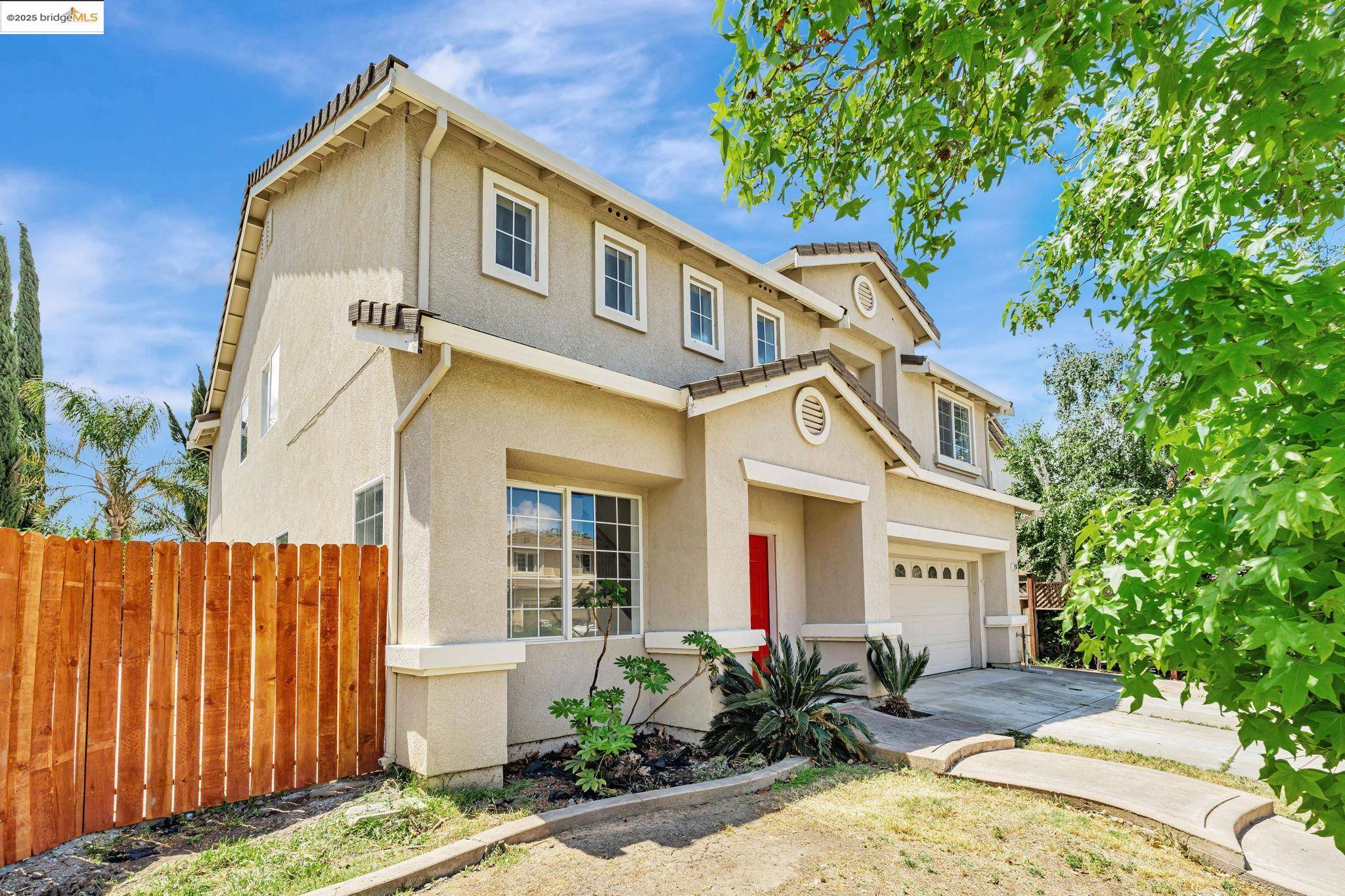 Tracy, CA 95377,1261 King Loop