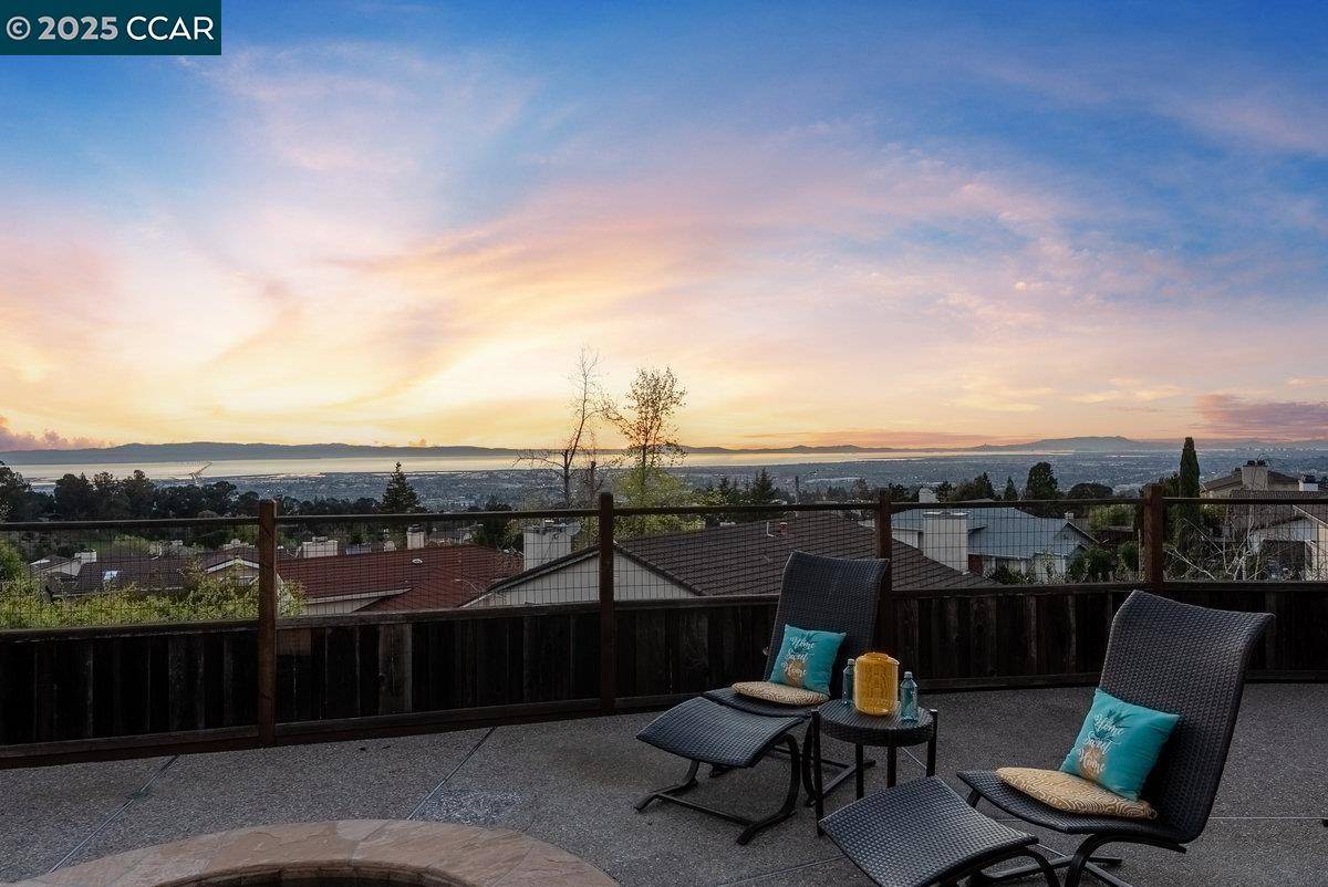 Hayward, CA 94542,27167 Belfast Lane