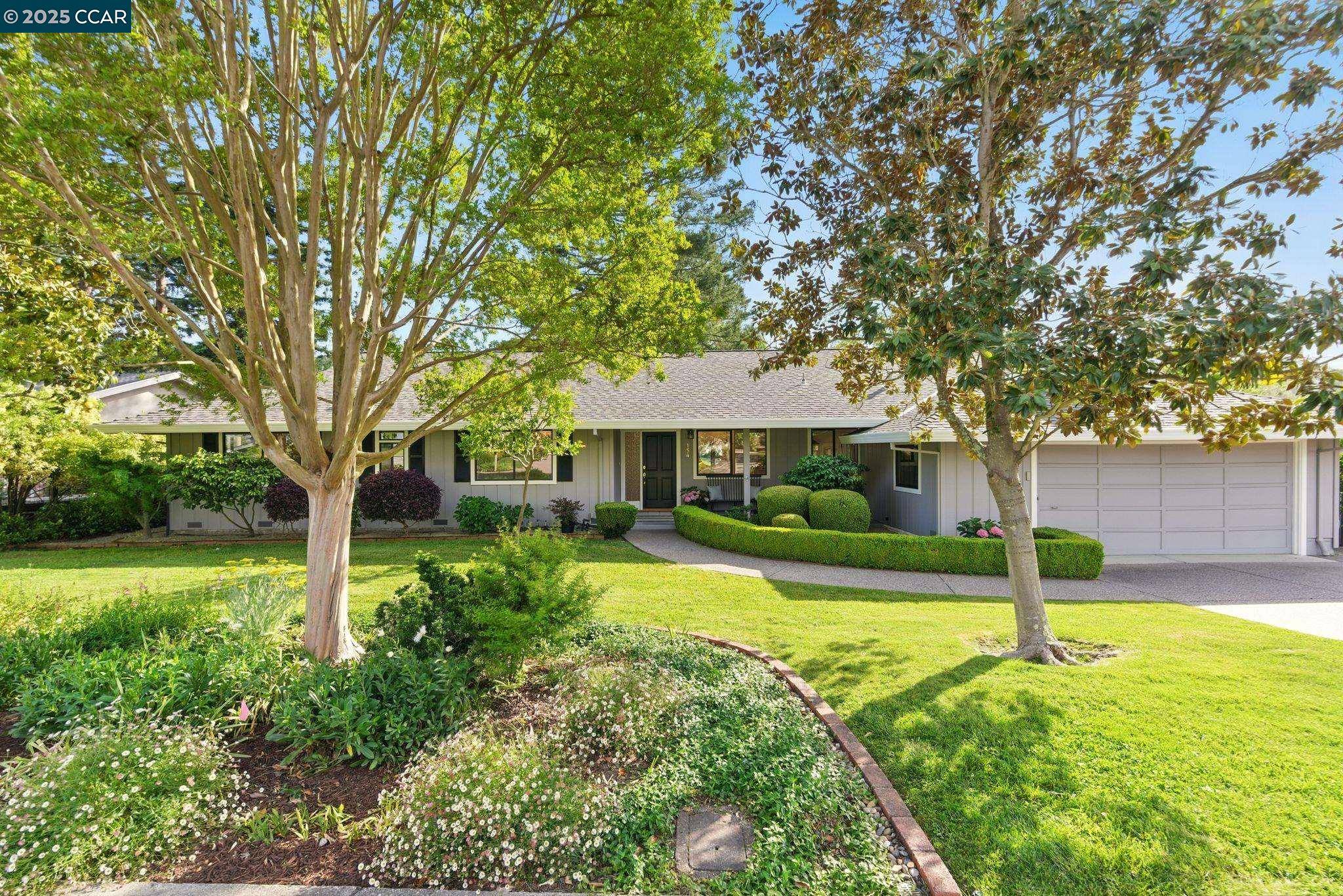 Moraga, CA 94556,154 Selborne Way