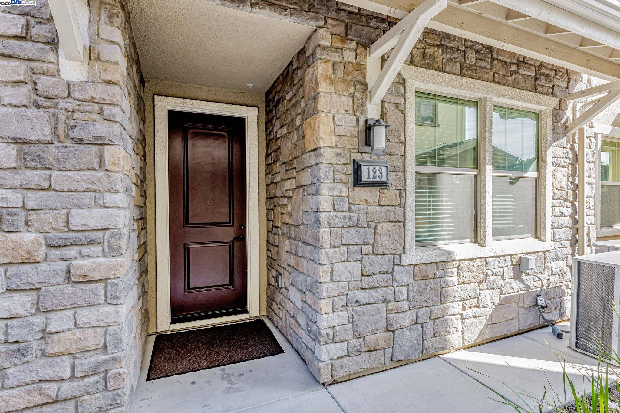 Fremont, CA 94539,123 Branta Cmn