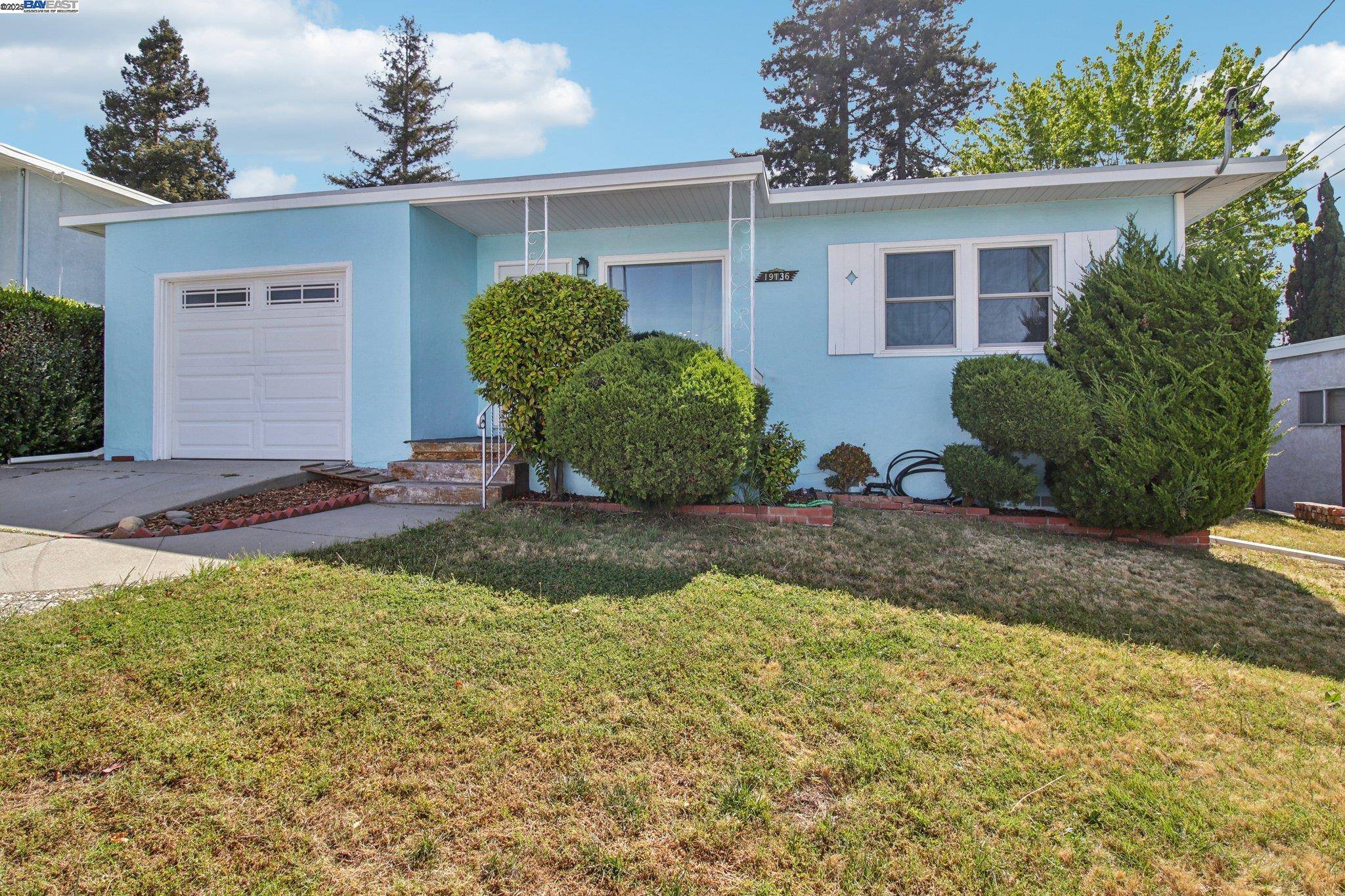Castro Valley, CA 94546,19136 Mayberry Dr