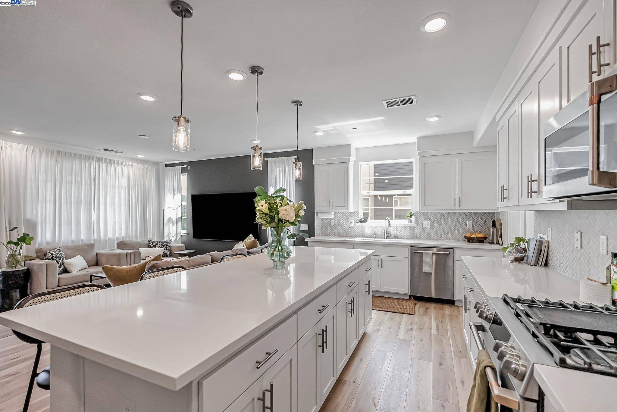 Hayward, CA 94544,625 Delve Ct