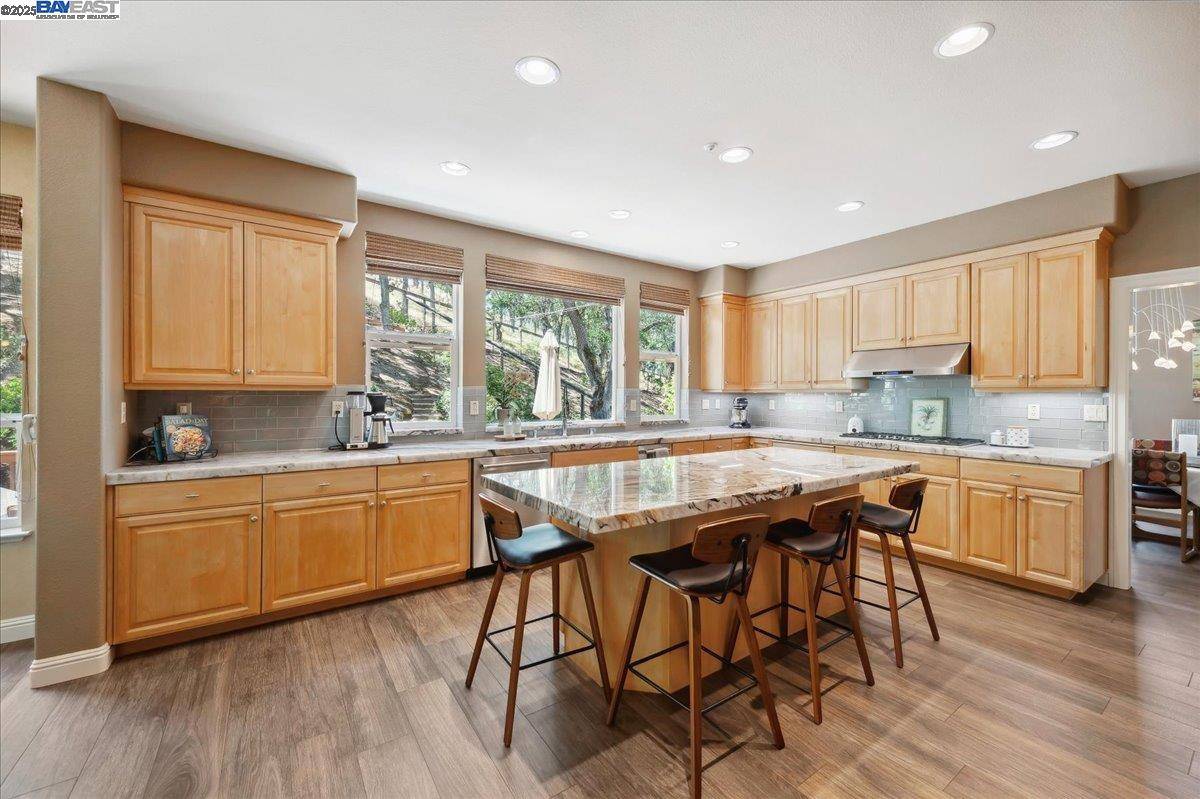 Pleasanton, CA 94566,3761 SMALLWOOD COURT